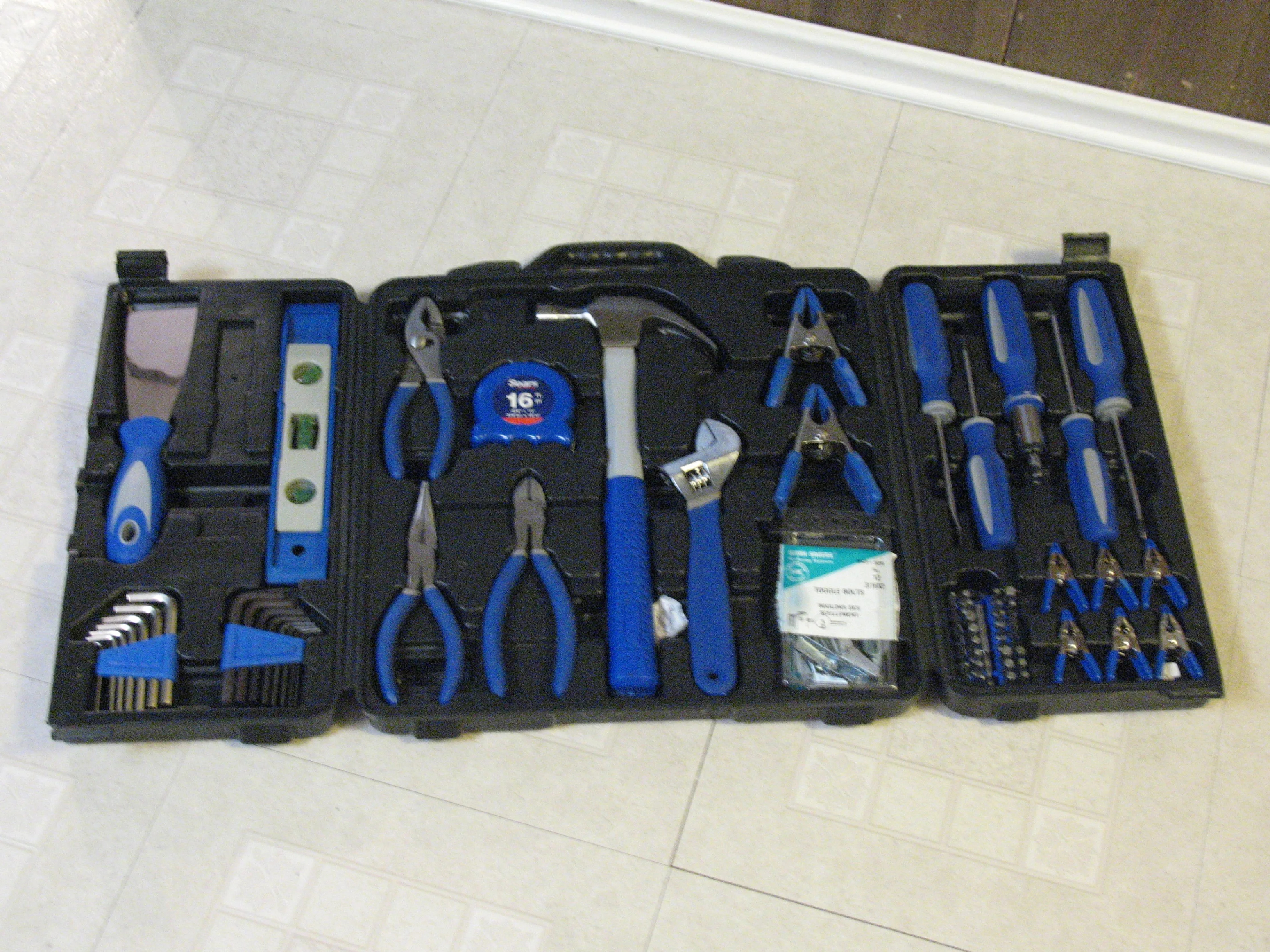 Home Repair Tool Kit with Storage Case, 80 Pieces image indicator(8)