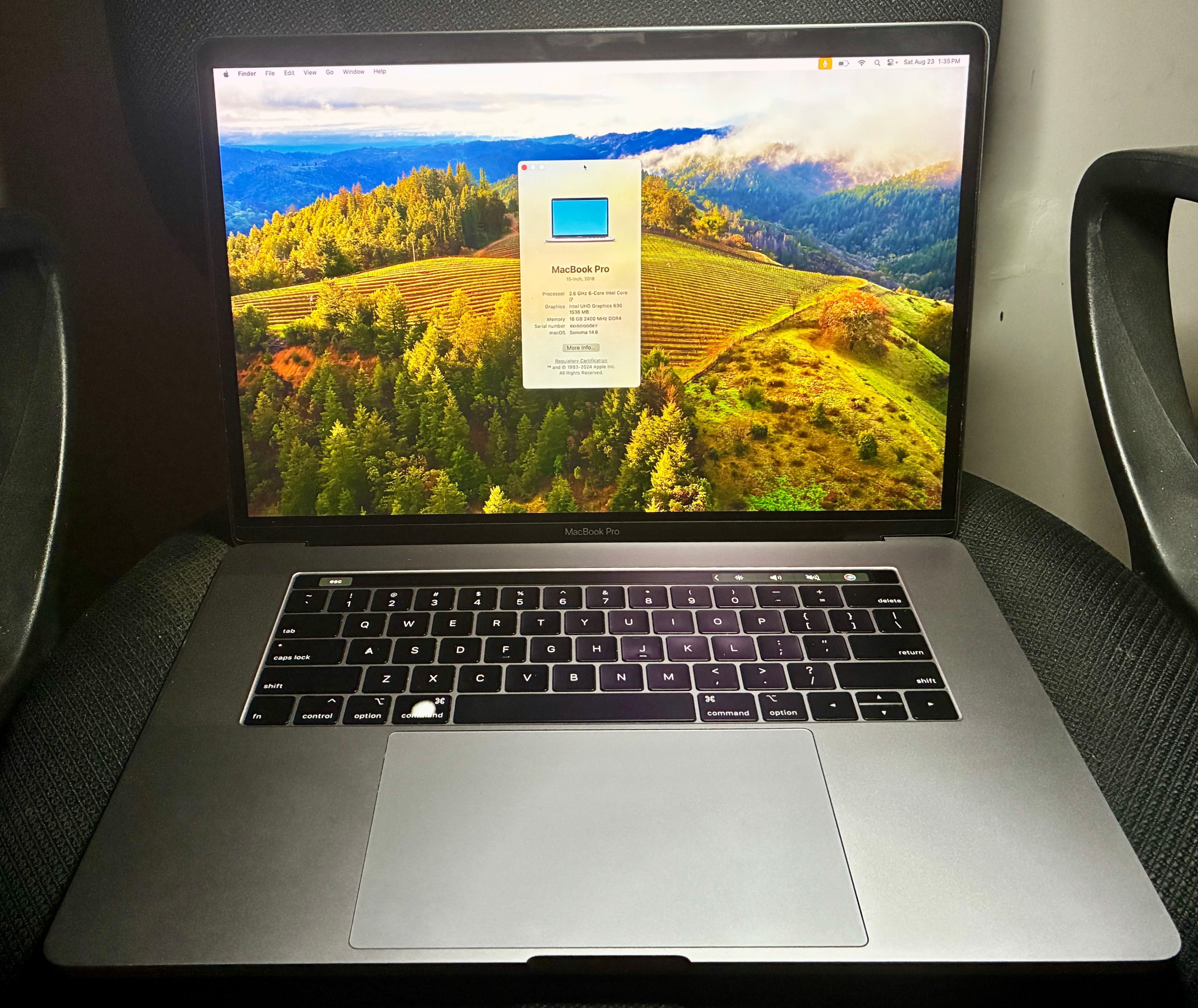 Apple MacBook Pro 15" SALE!!