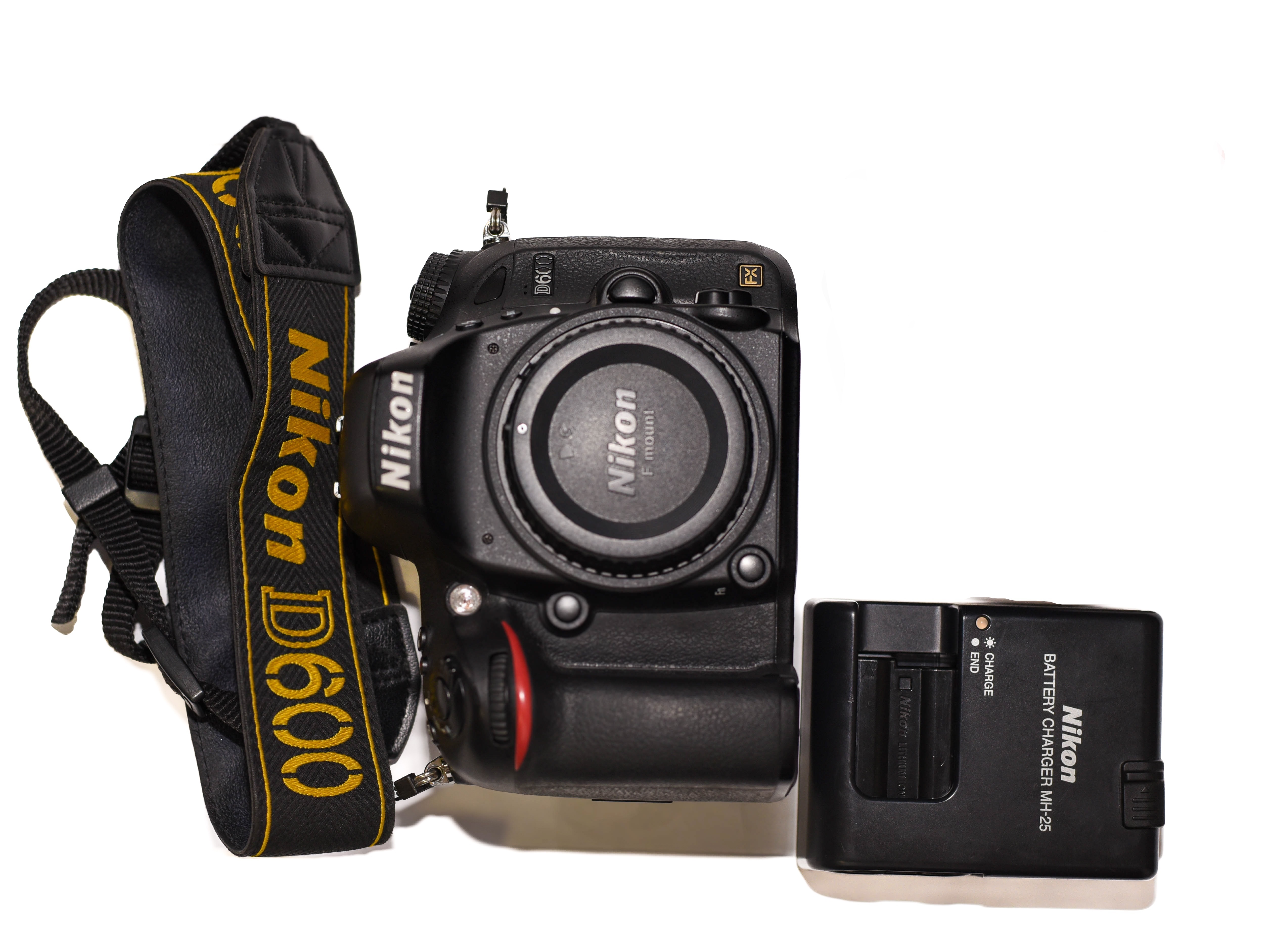 Nikon D600 Full-Frame DSLR