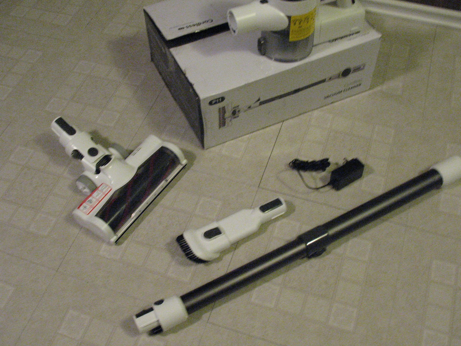 P11 Cordless Stick Vacuum Cleaner, BRAND NEW - photo 5