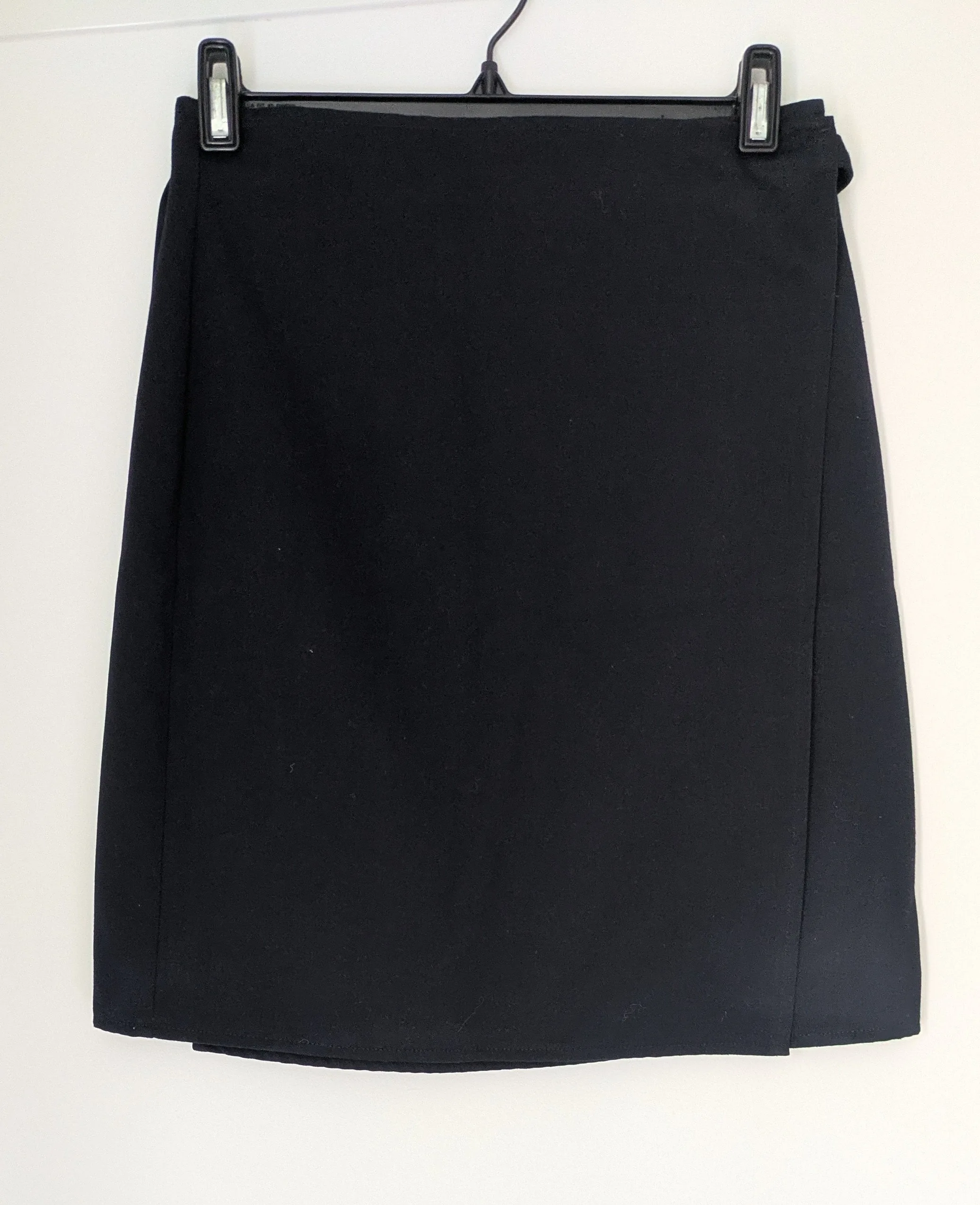 United Colors of Benetton Navy Skirt thumbnail