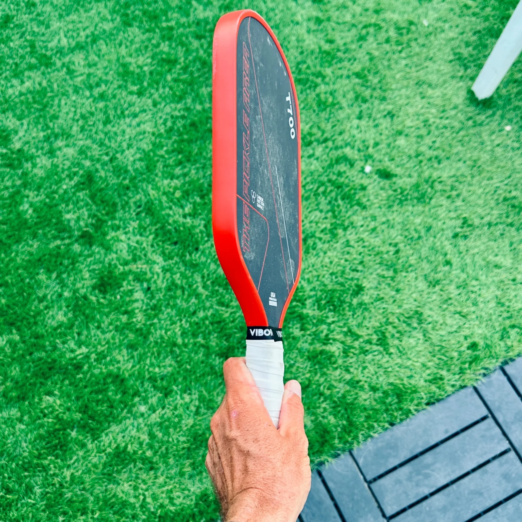 T700 Pickleball Paddle – Like New (Used Once) image indicator(4)