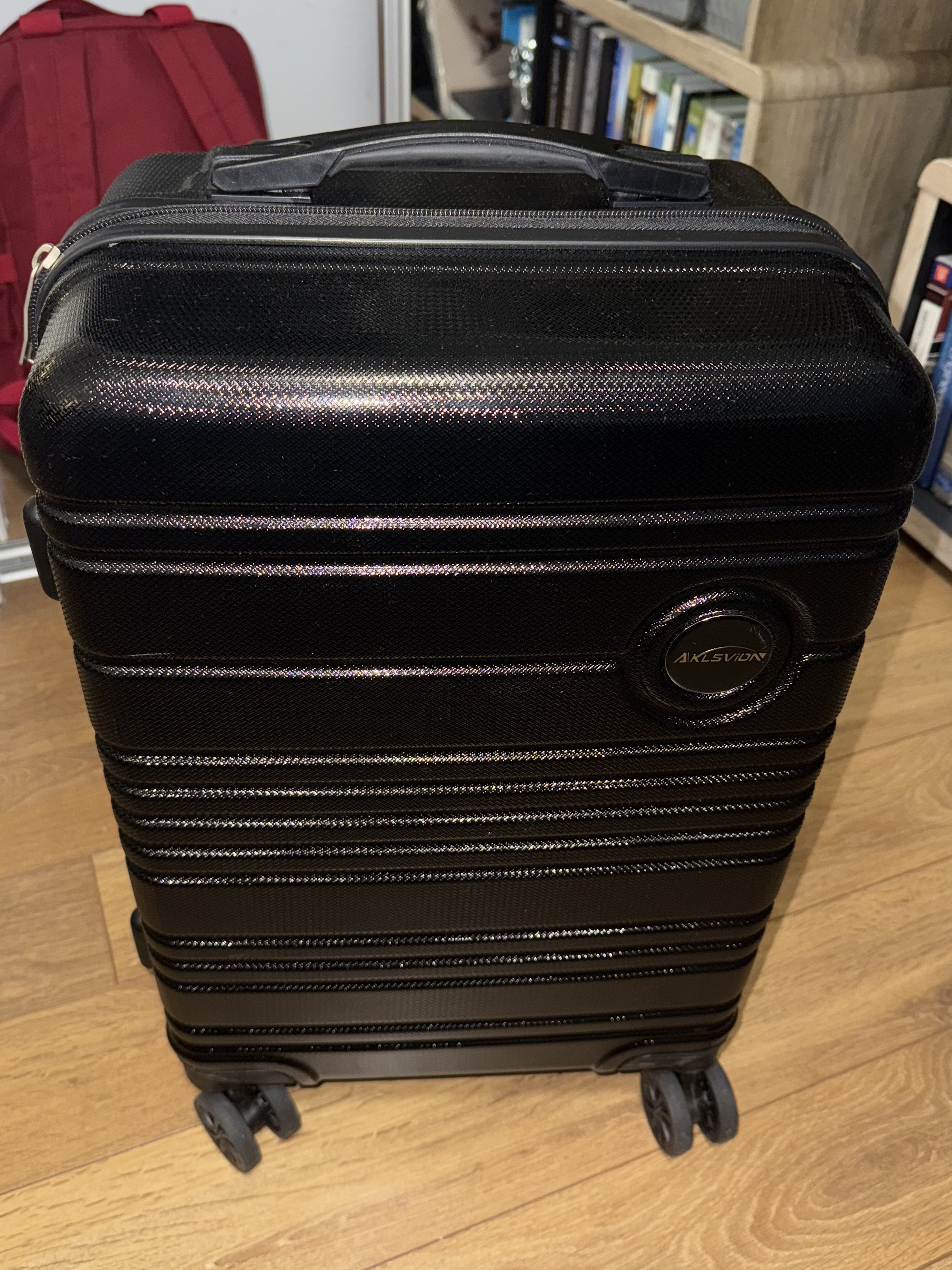 Aklsvion 20-Inch Carry-On Luggage with Backpack (Black) - photo 2
