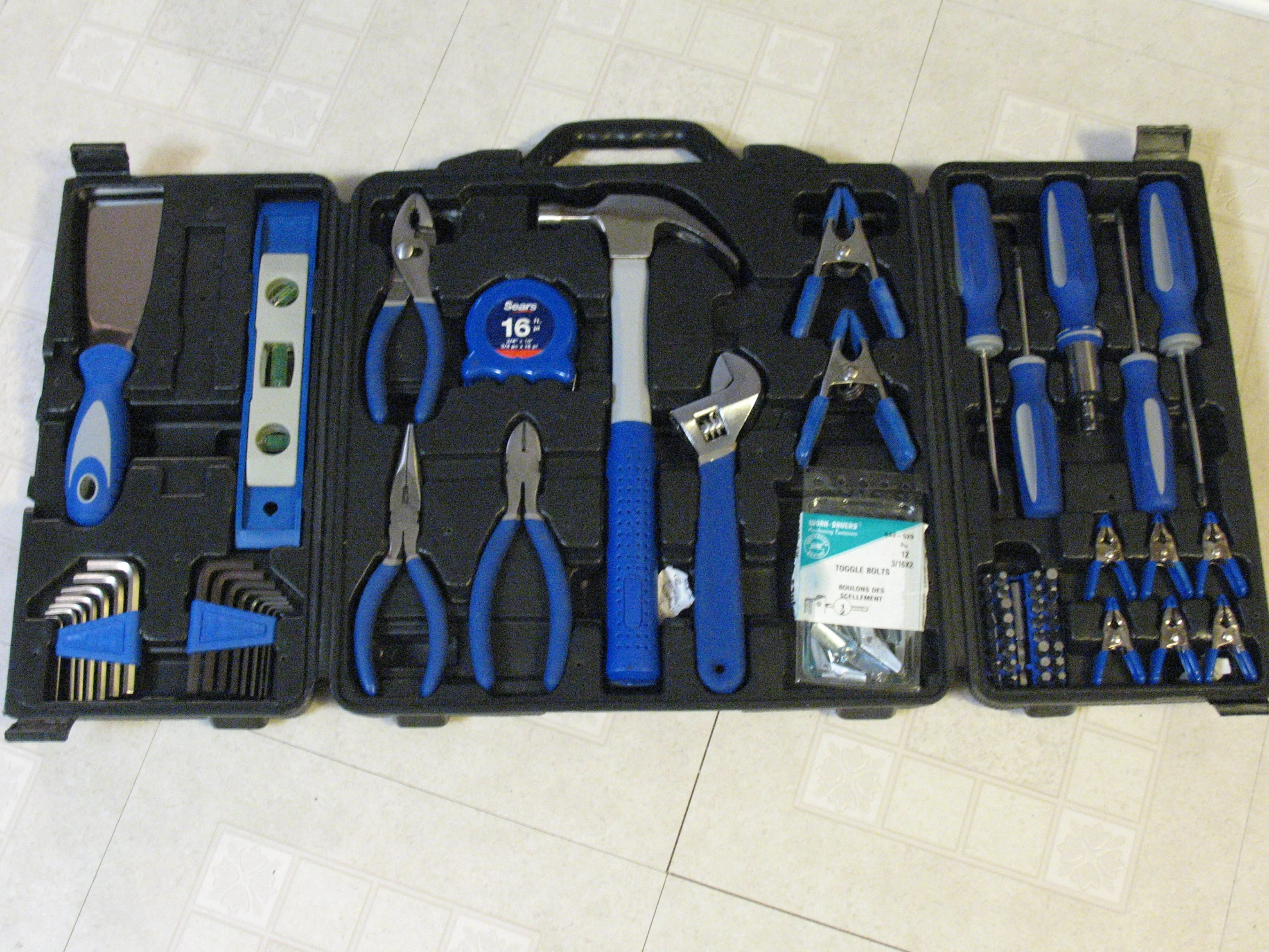 Home Repair Tool Kit with Storage Case, 80 Pieces image indicator(7)