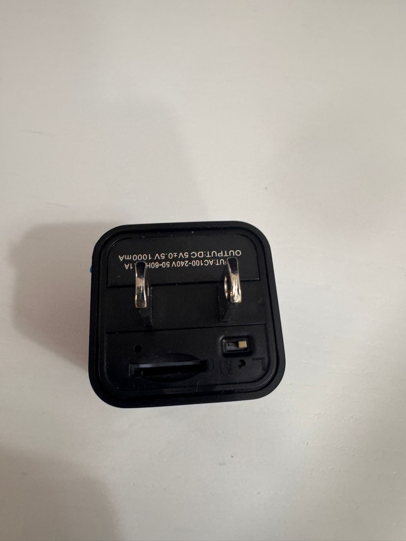 Open to offer - DivineEagle Spy Cam USB Wall Charger Hidden - photo 5