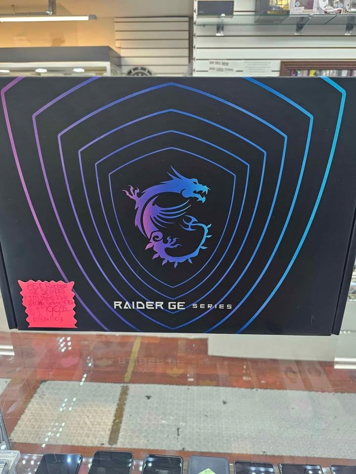 Msi raider ge67hx 12ugs