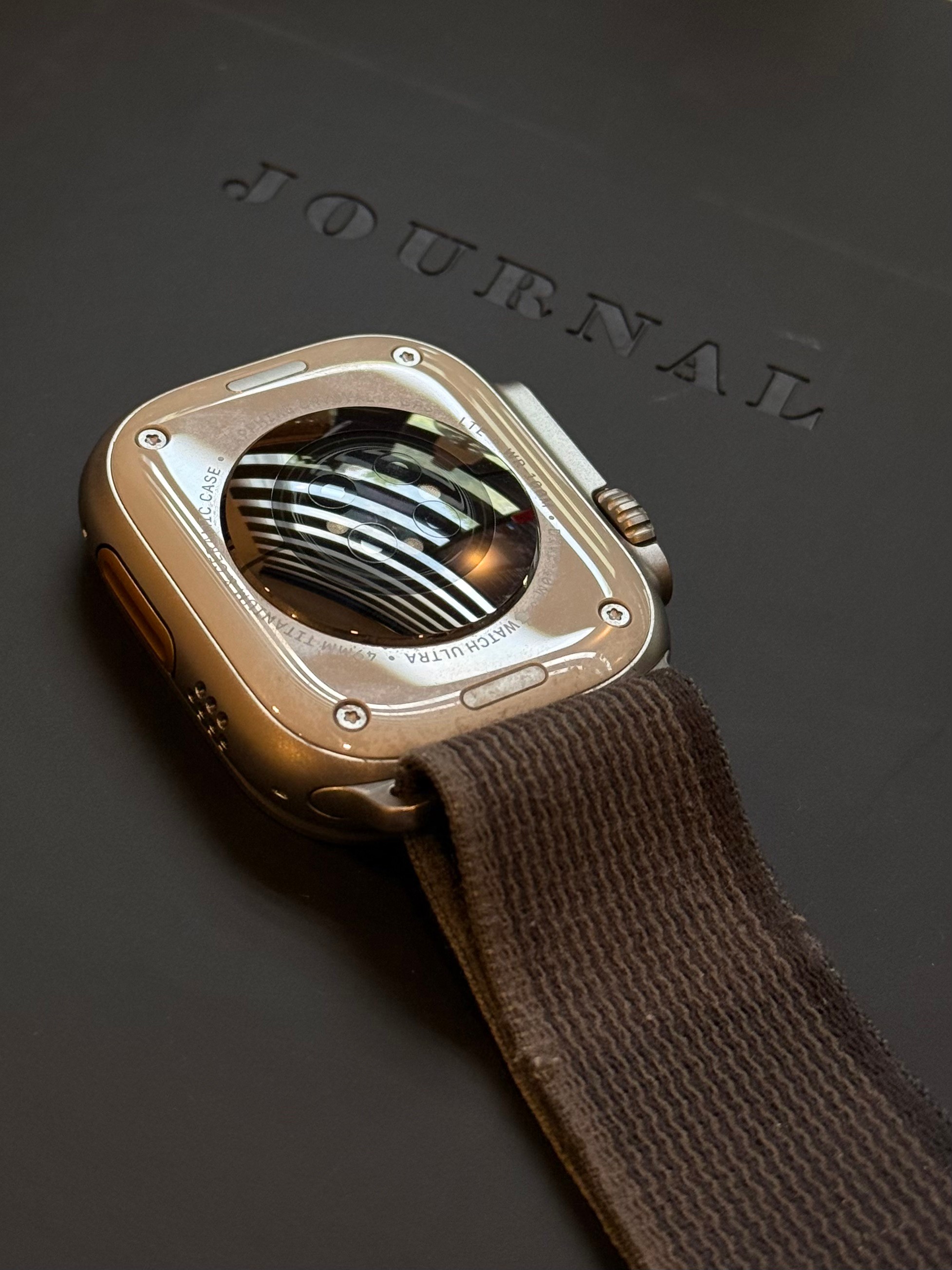 Apple Watch Ultra – Titanium Case - photo 4