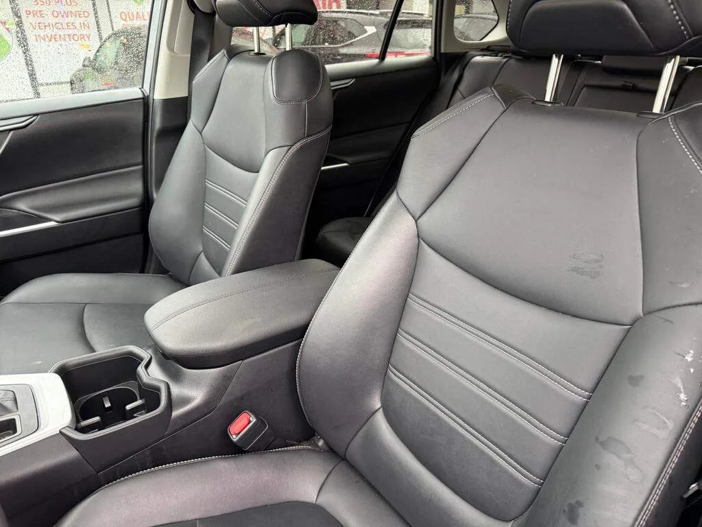 TOYOTA RAV4 *LIMITED TIME OFFER* image indicator(5)