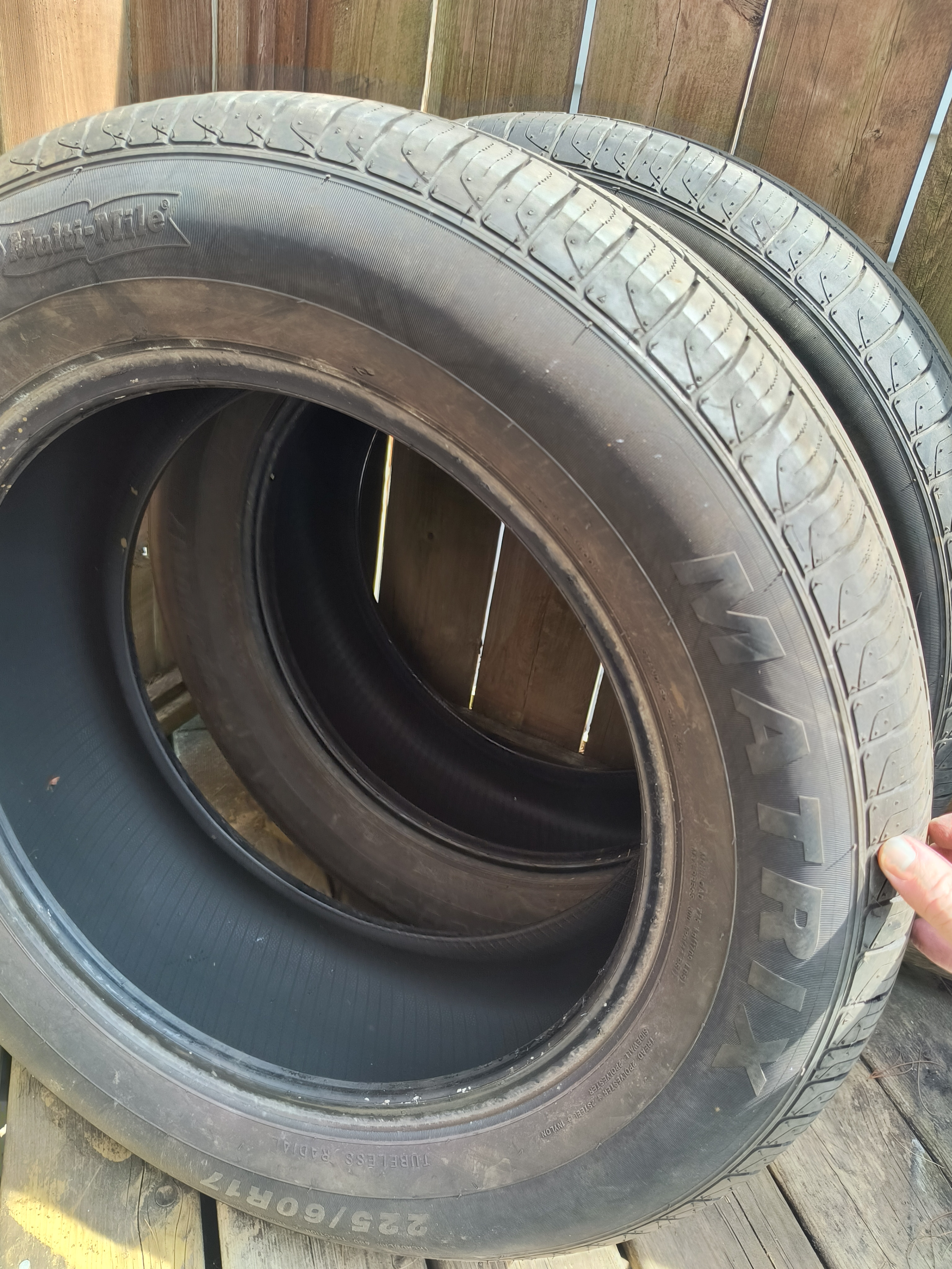 Matrix Tires 225/60R17