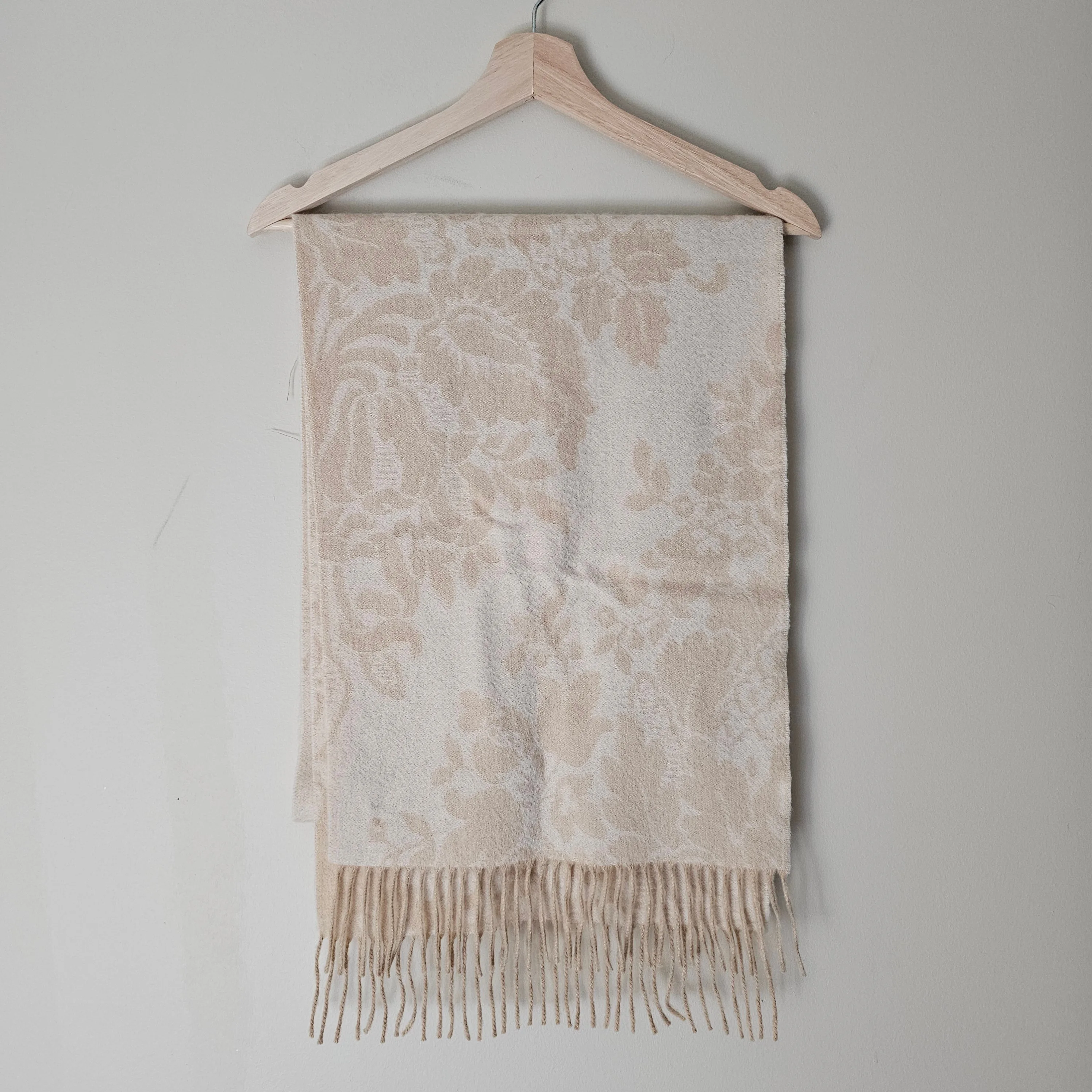 Johnstons 100% Cashmere Scarf - Beige / Cream - 78 x 14 in thumbnail