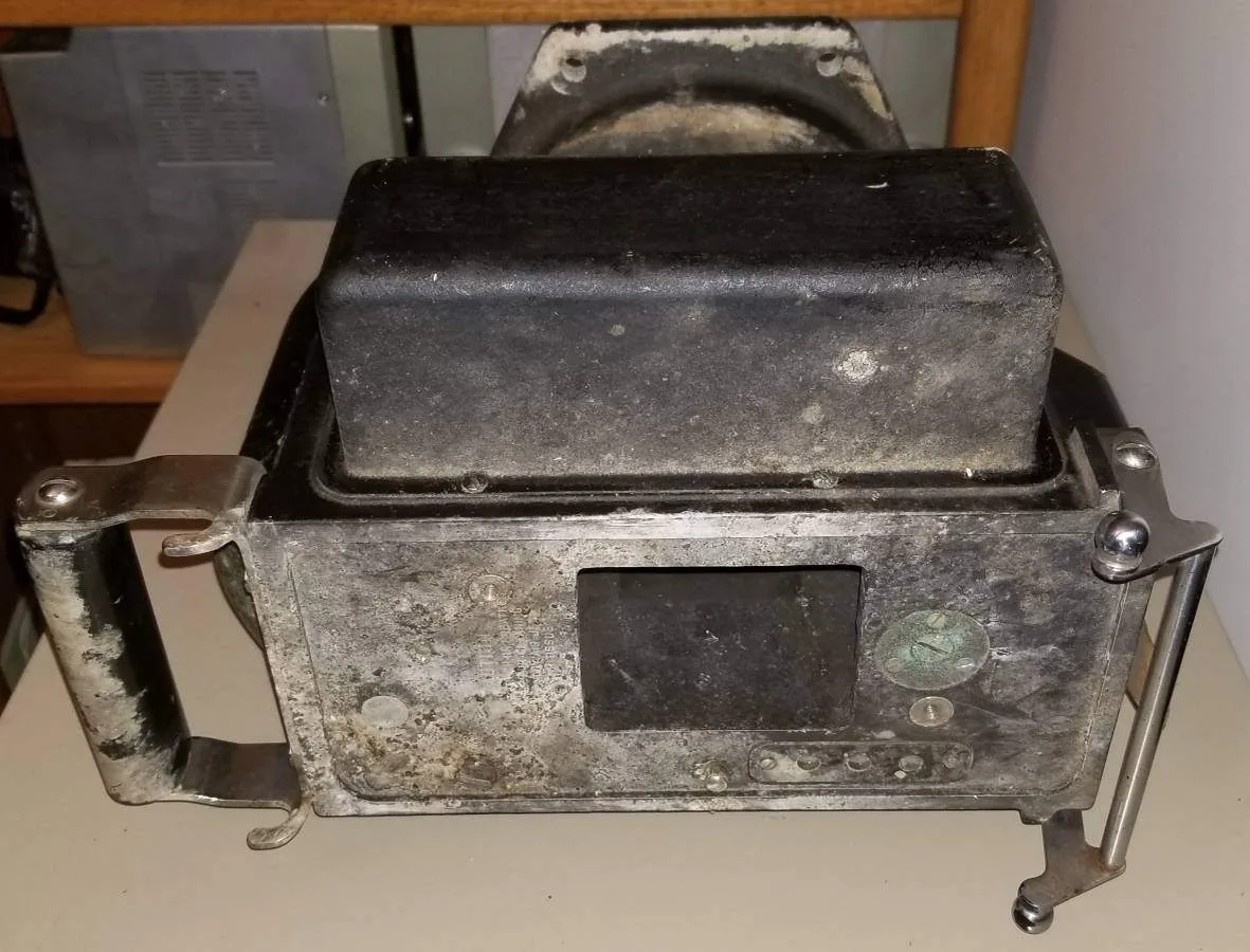 WWII Fairchild / Westinghouse PFX 70mm Photofluorographic Camera image indicator(8)