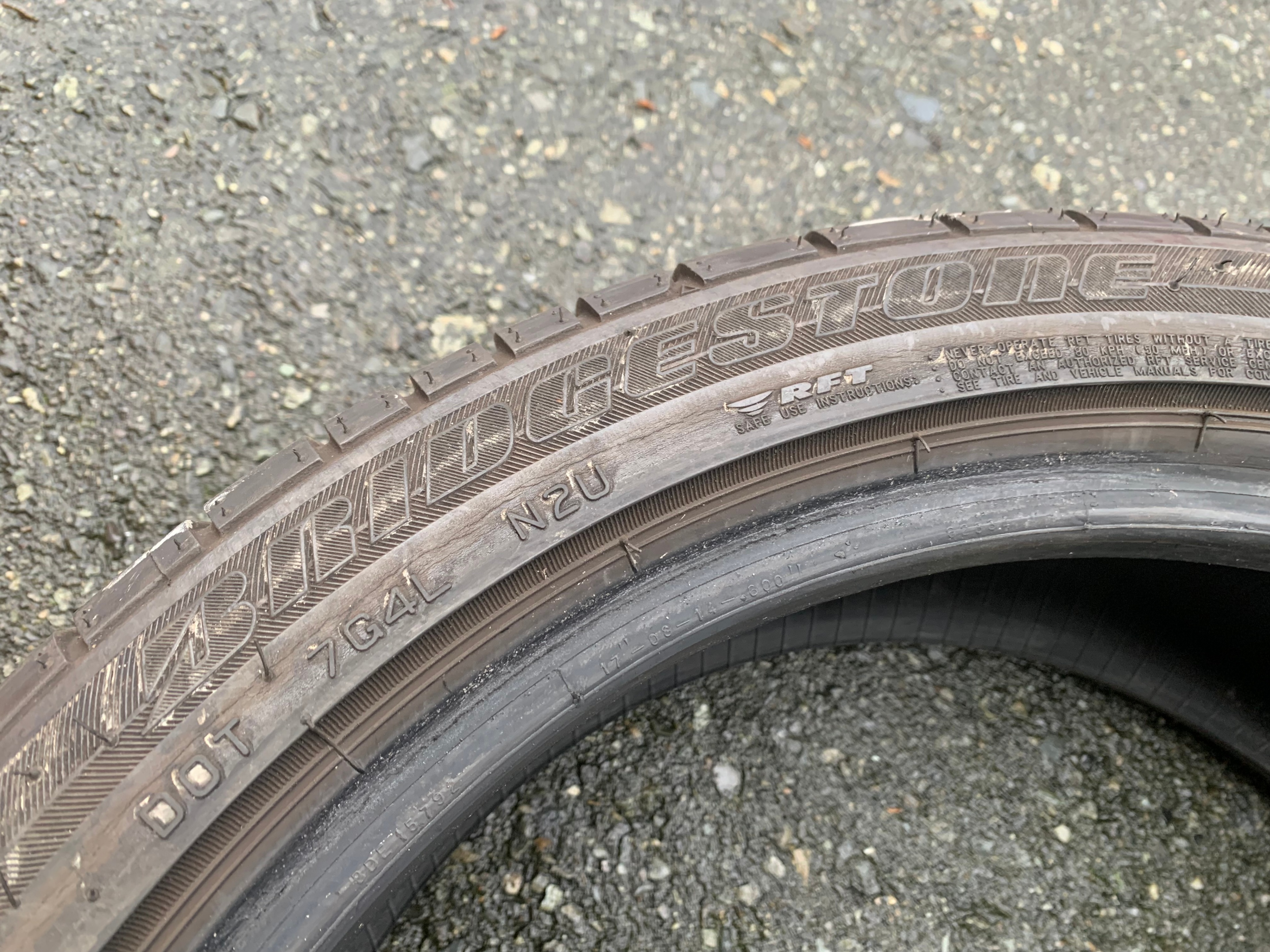 Pair of 205/45/17 Bridgestone Potenza RE050a RFT with 60% tread - photo 4