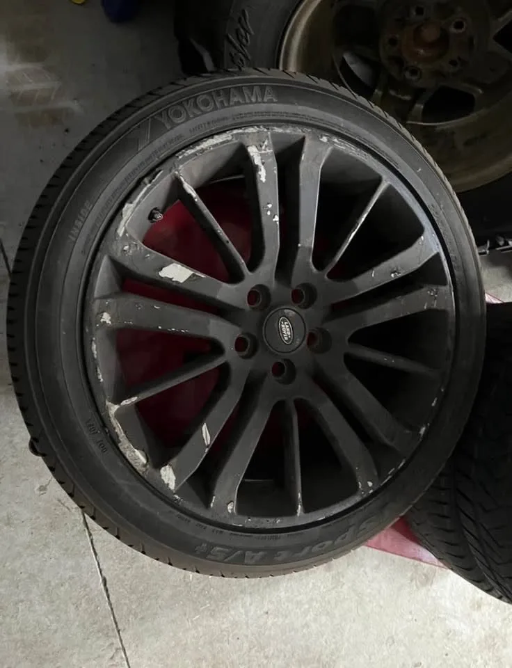 Land Rover Range Rover Rim Tire Wheels 20x9.5 Winter Spare 5x120 image indicator(2)