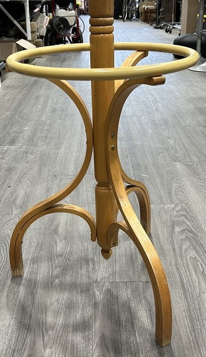 Pair of Vintage 1970s Thonet Style Bentwood Coat Racks – MCM - photo 4