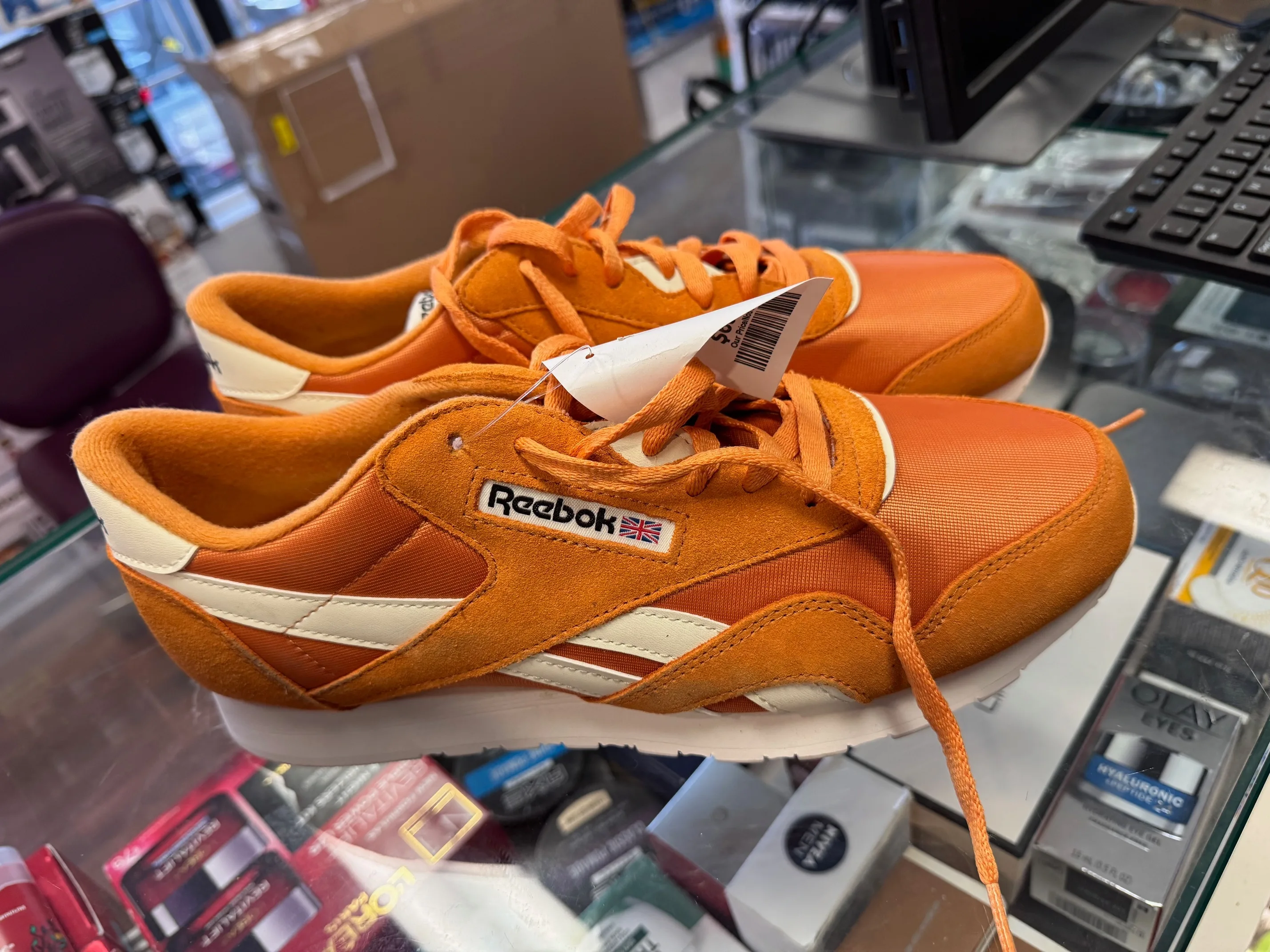 REEBOK MENS SHOES SIZE 10 thumbnail