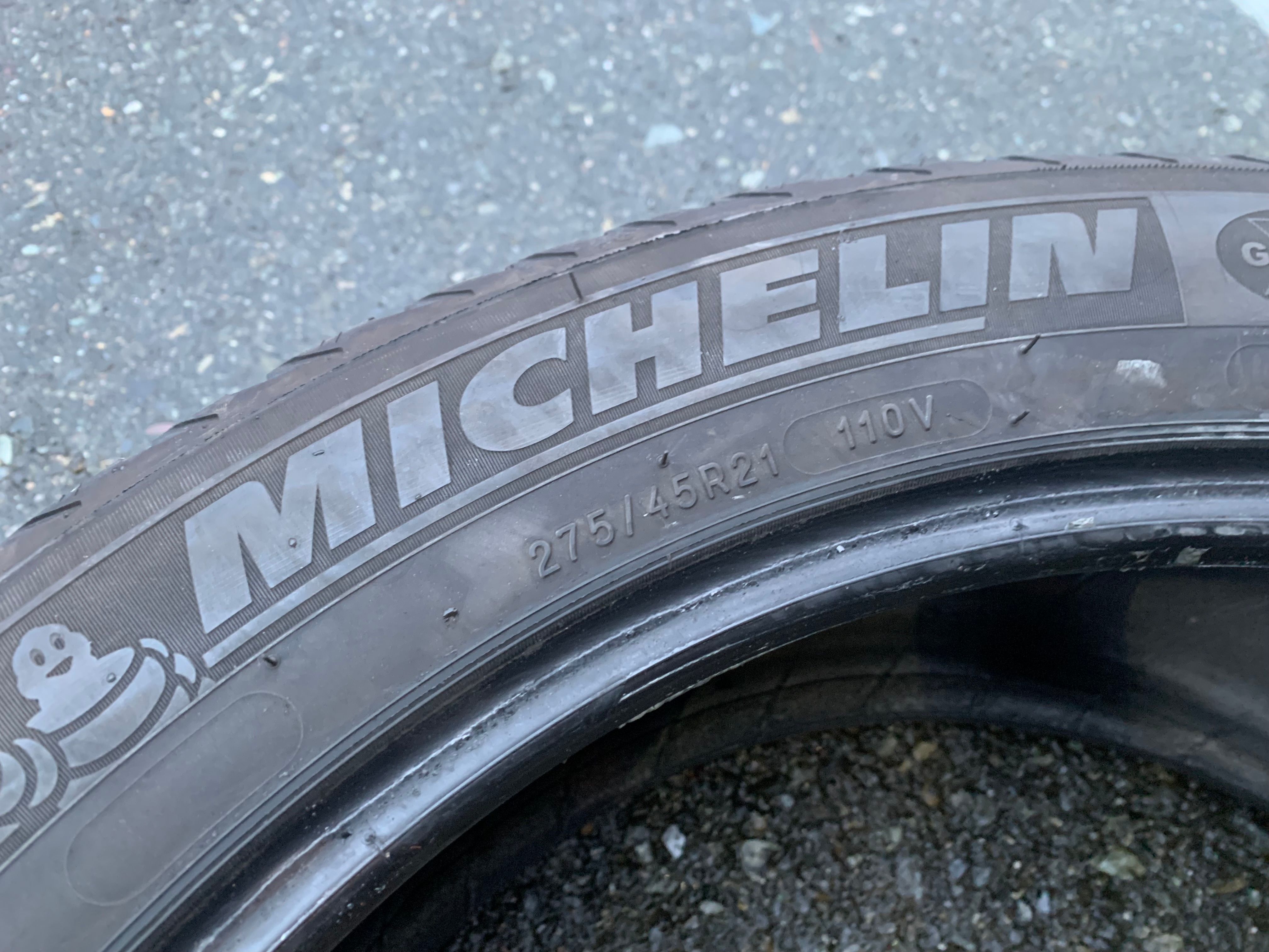 Pair of 275/45/21 M+S 110V Michelin latitude Alpin LA2 50% tread - photo 5