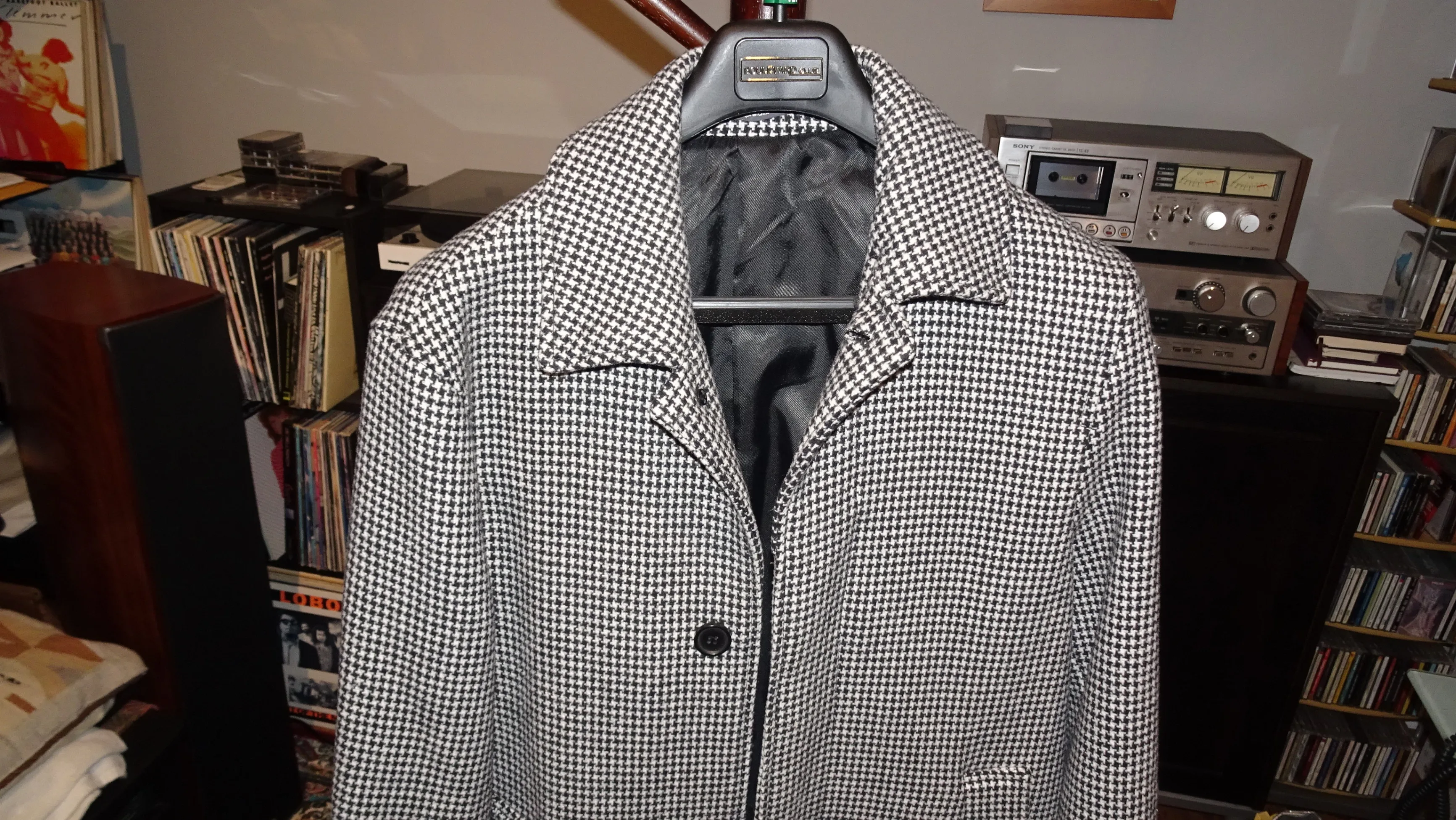 Men's H&M Herringbone Coat Like NEW! image indicator(2)