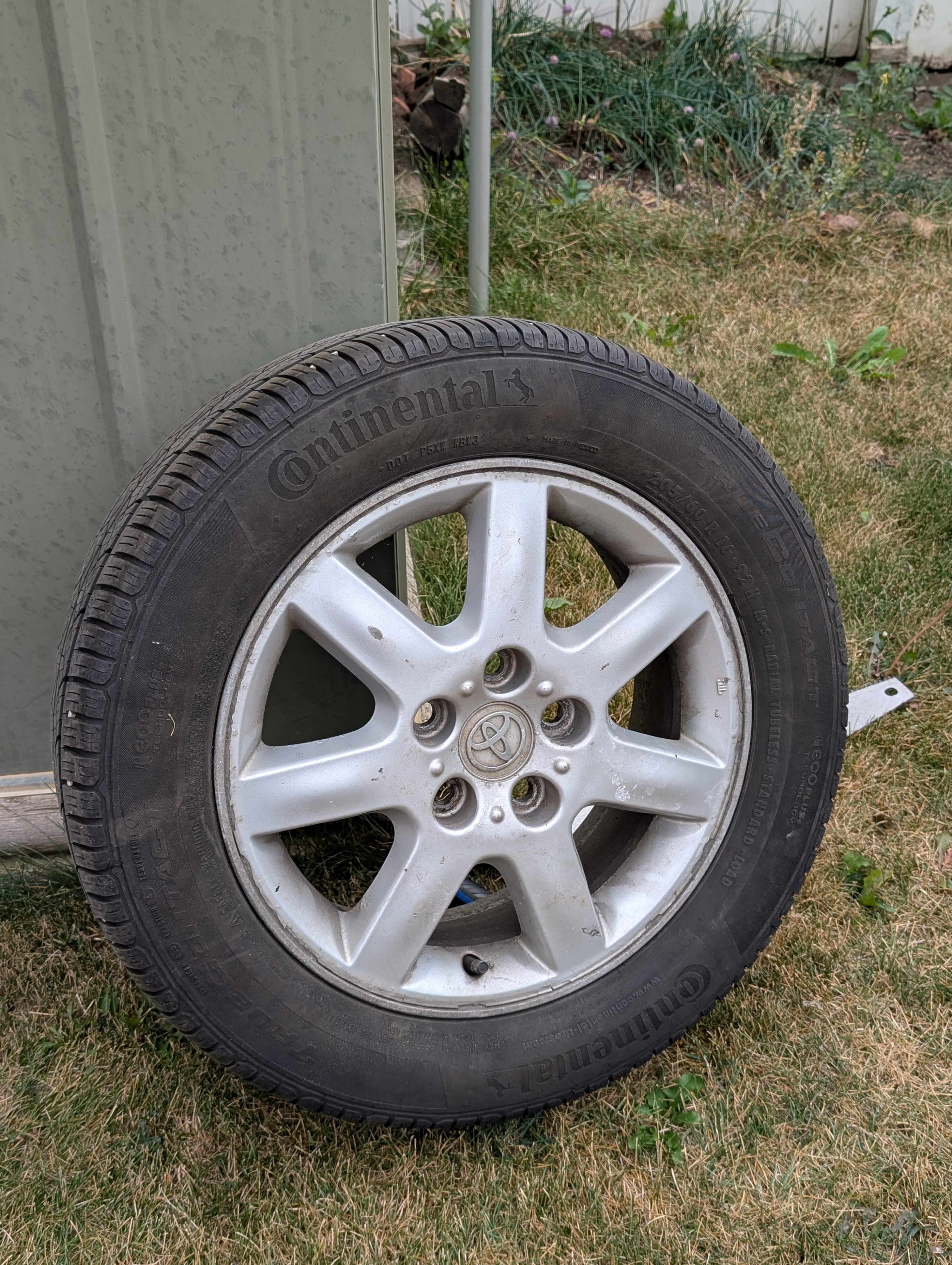 4 All Season Tires with Rims - 205/60R16