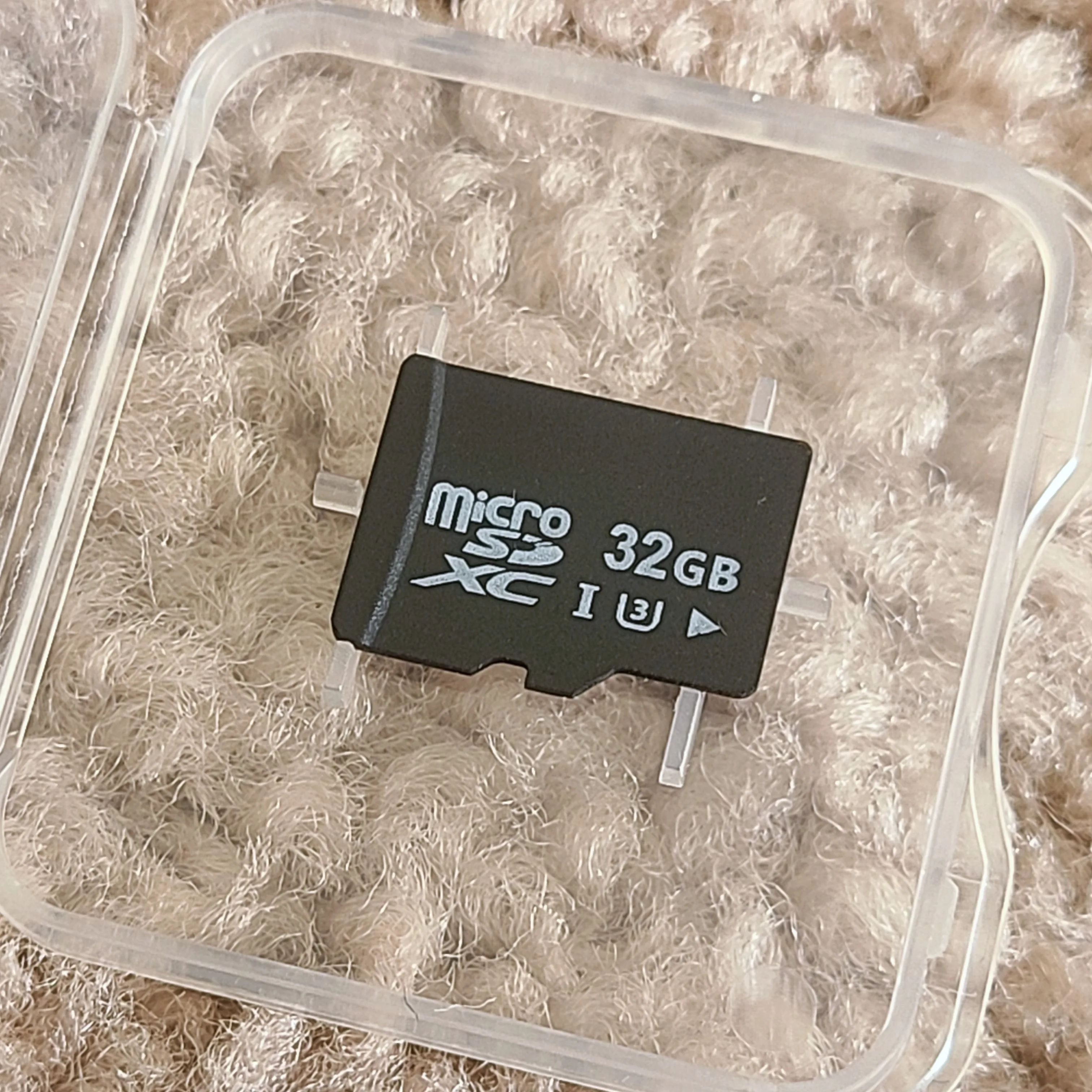 Rechargeable XD HD mini camera with 32GB microSD card image indicator(7)