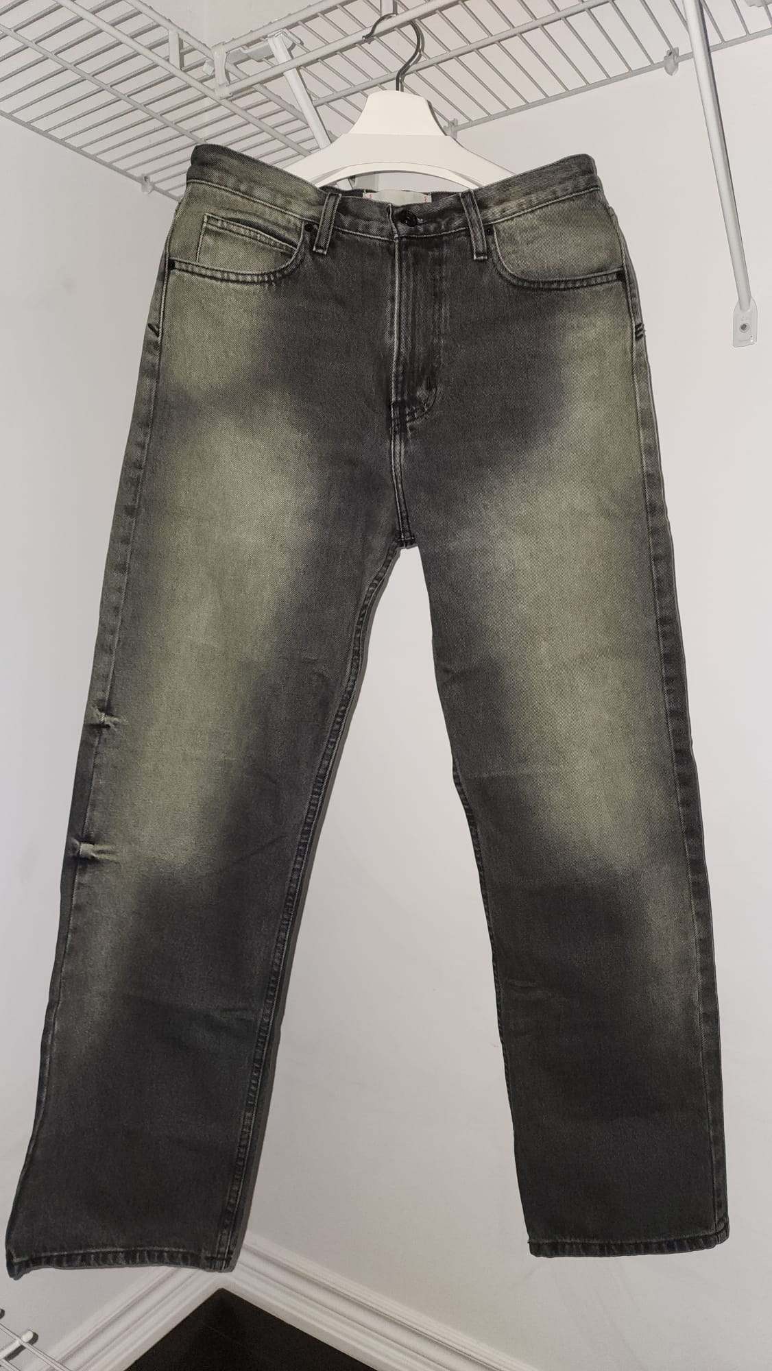 BDG - Jeans - Size 30/32 (sizing in description)