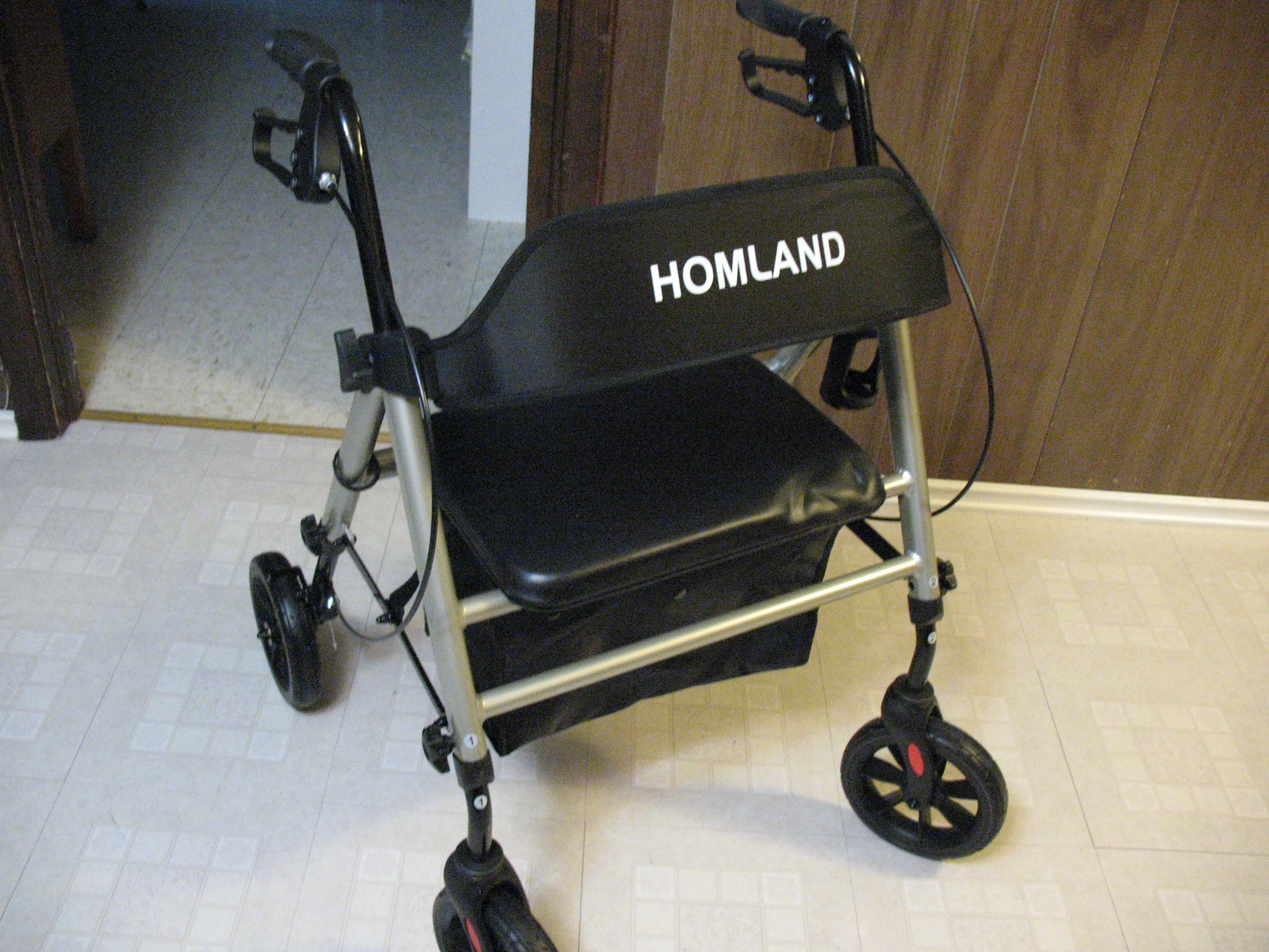 HOMELAND Rollator/Walker, BRAND NEW image indicator(7)