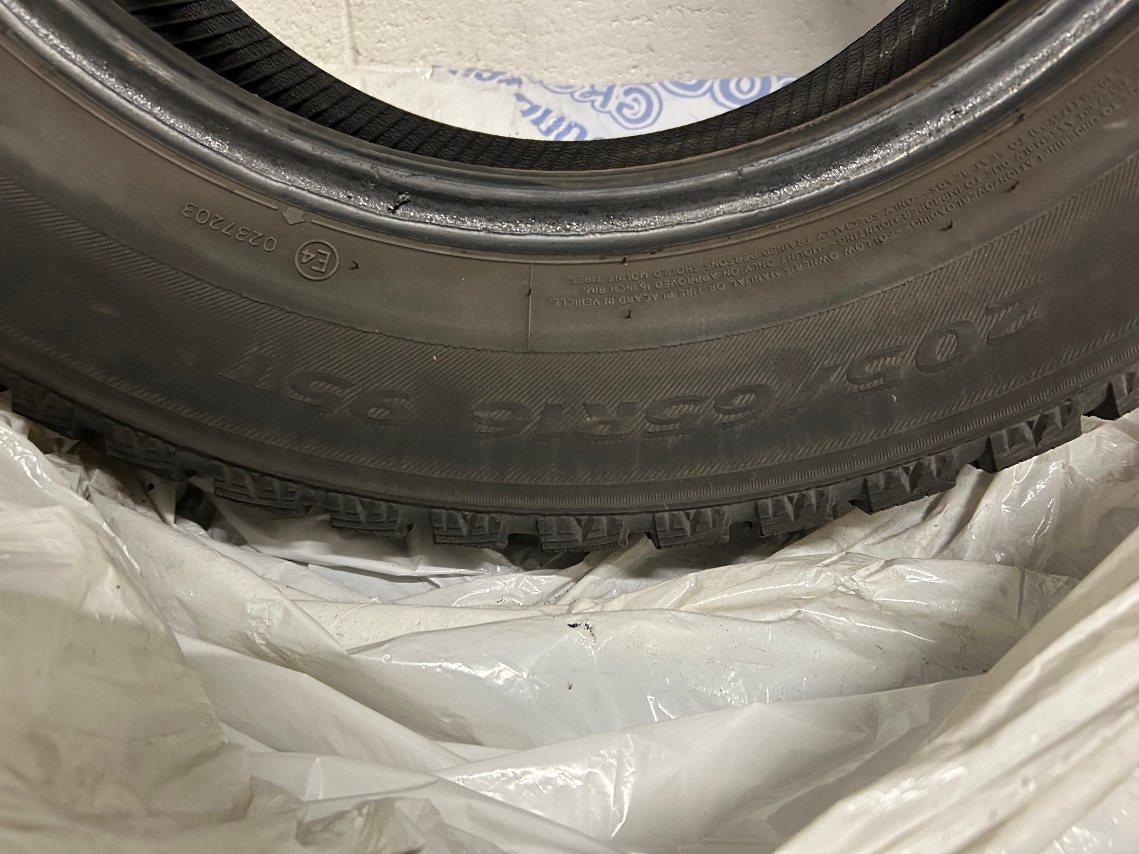 Winter tires 205/65R16 - photo 5