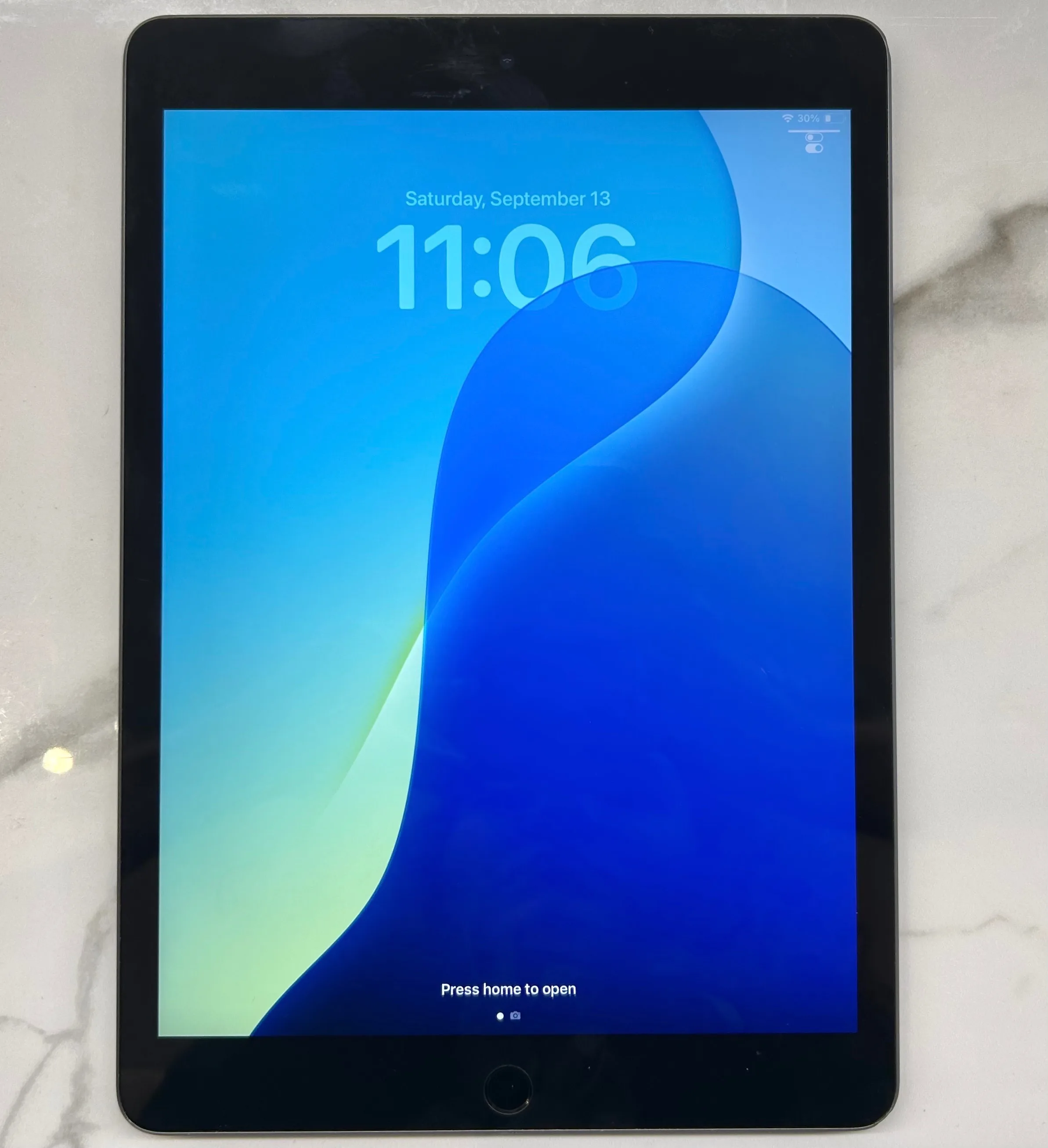 Apple iPad 9th Generation - 64GB thumbnail