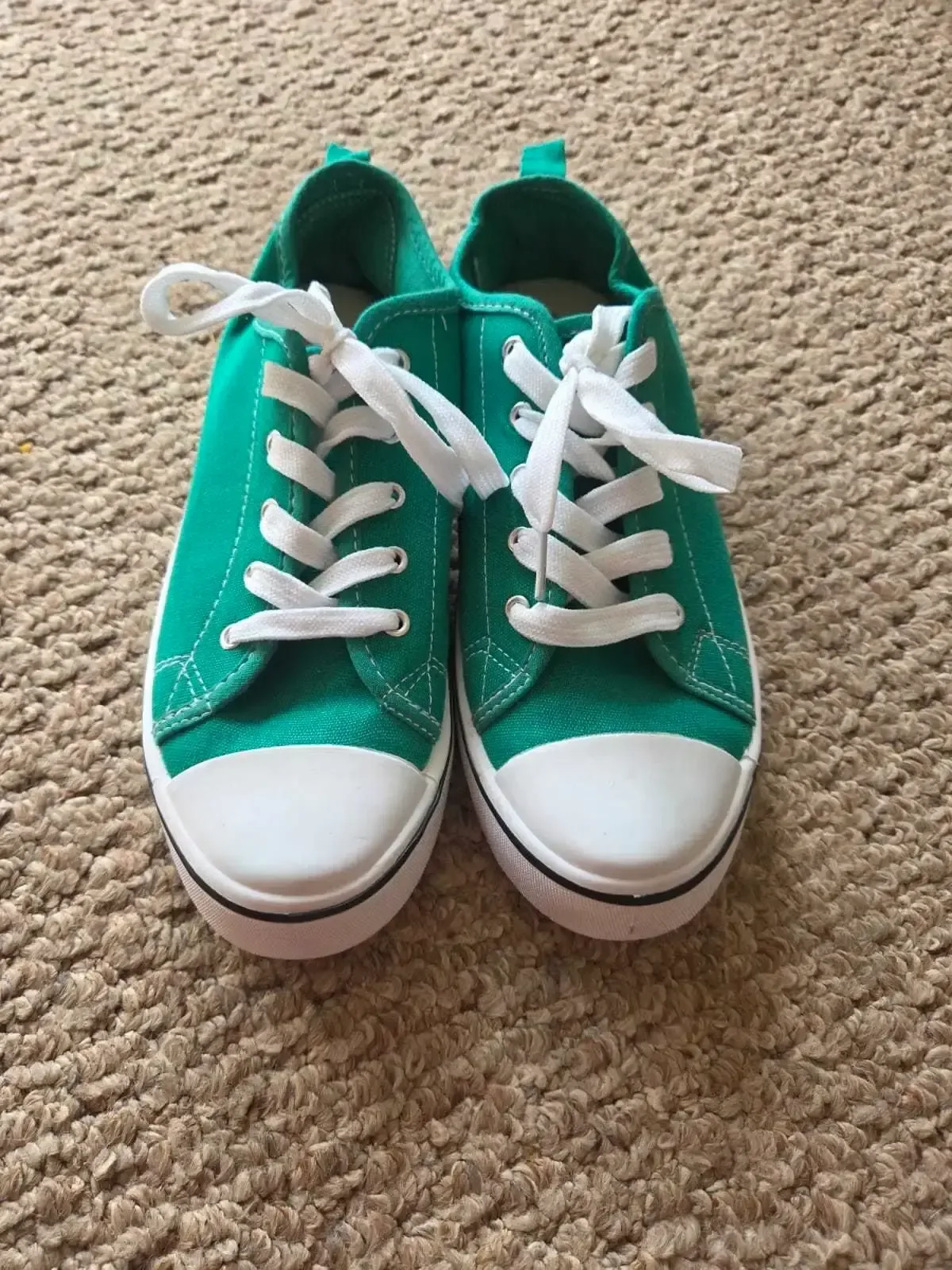Brand new ardene women shoes size 9 thumbnail