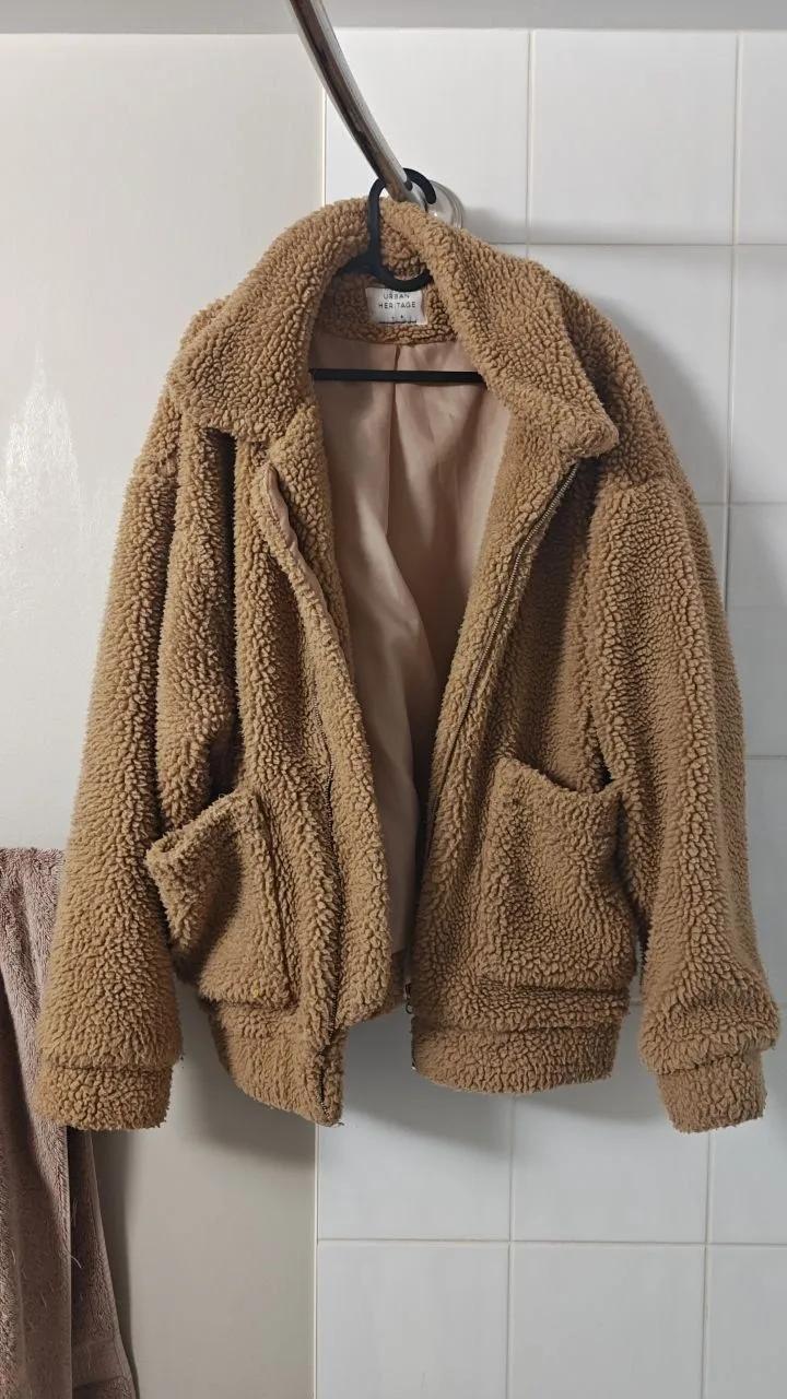 Sherpa Teddy Jacket – Urban Heritage – Size L thumbnail