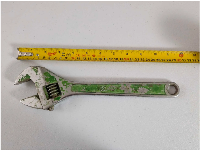 Adjustable wrench (READ AD See pictures) - photo 4
