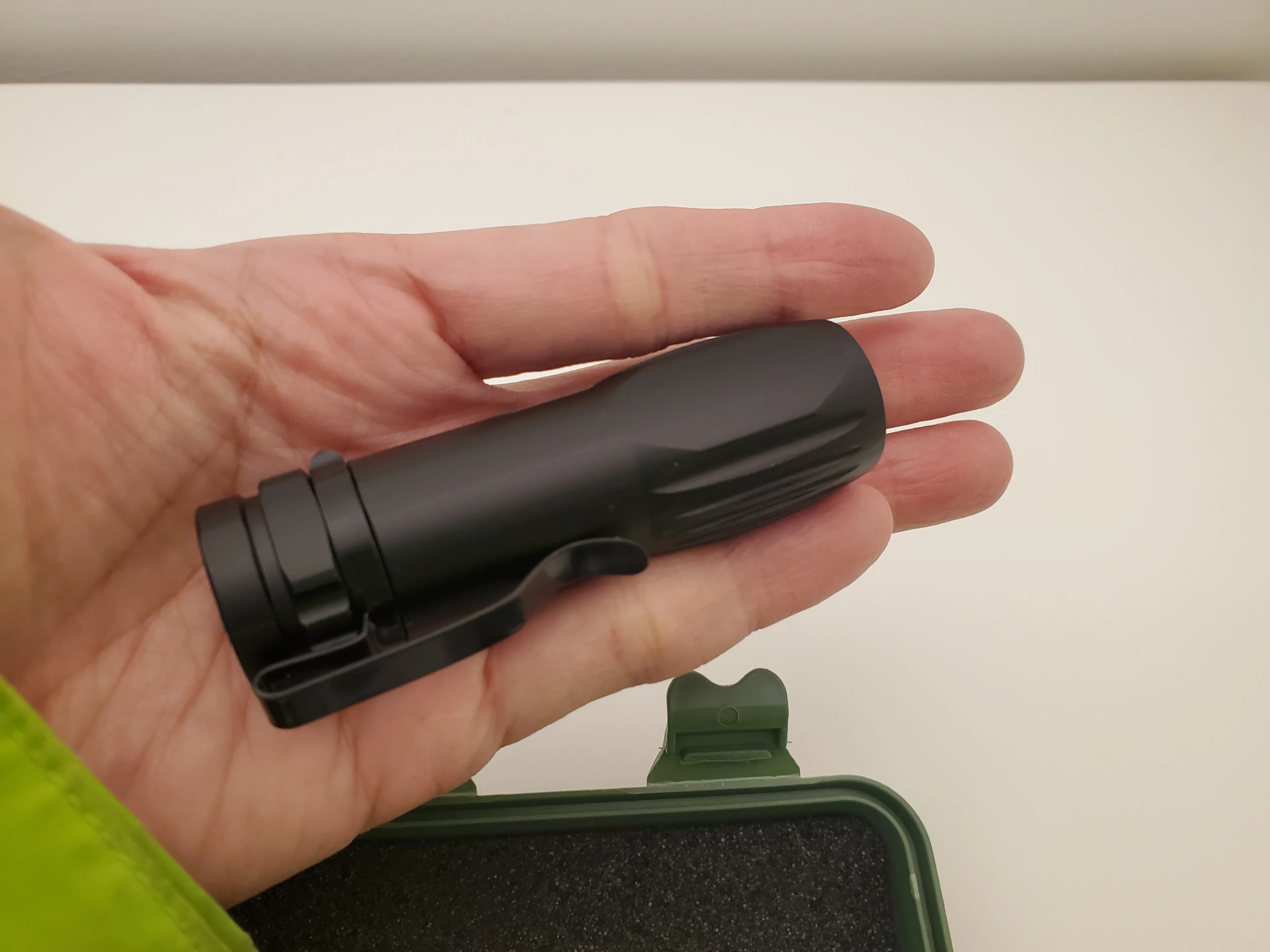 Super bright flashlight rechargeable glare long-range xenon lamp image indicator(6)