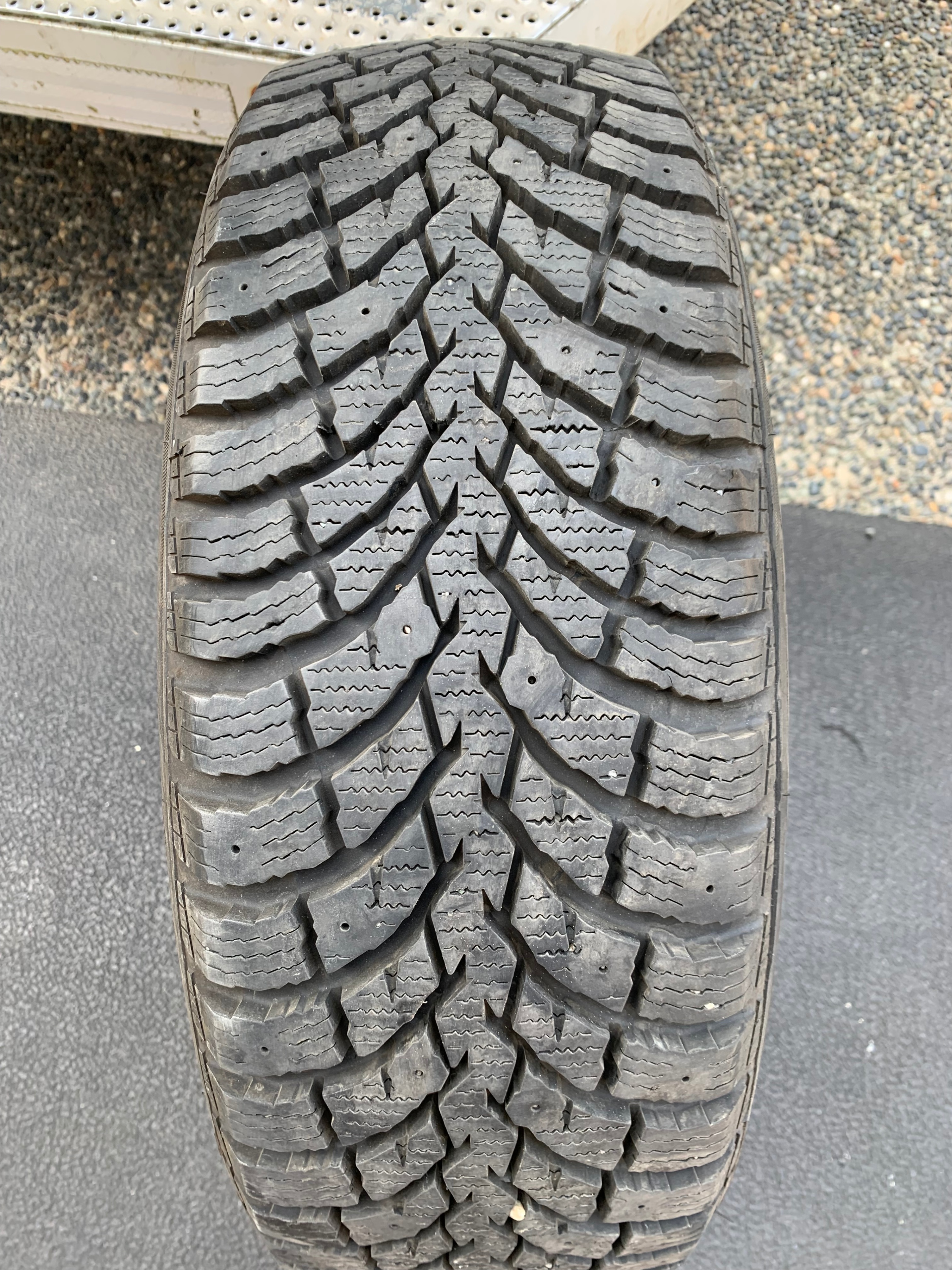 1 X single 185/60/15 M+S RoadX RX Frost FX11 tread like new