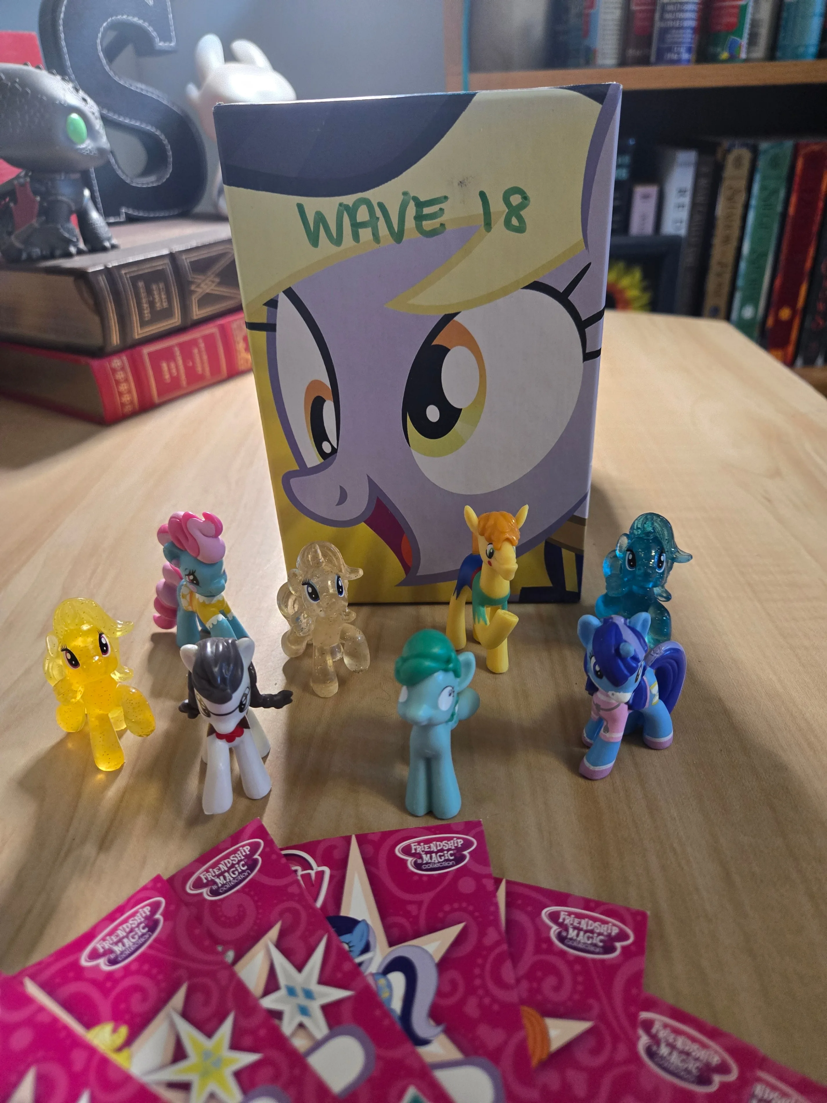 My Little Pony: Wave 18 Ponies with Cards (incomplete) image indicator(3)