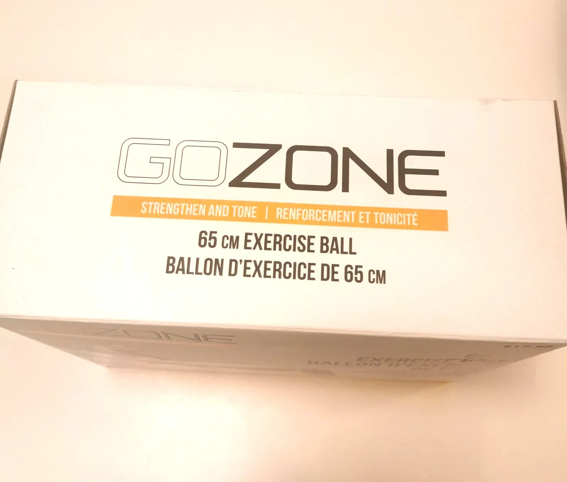 Exercise Ball GOZONE 65cm for people five foot 6 to five foot 11 image indicator(2)