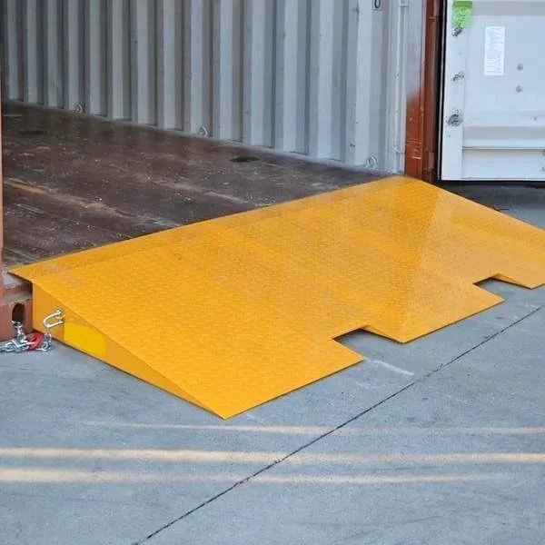 Heavy-Duty Ground Container Ramp – 16,000 LBS Capacity thumbnail
