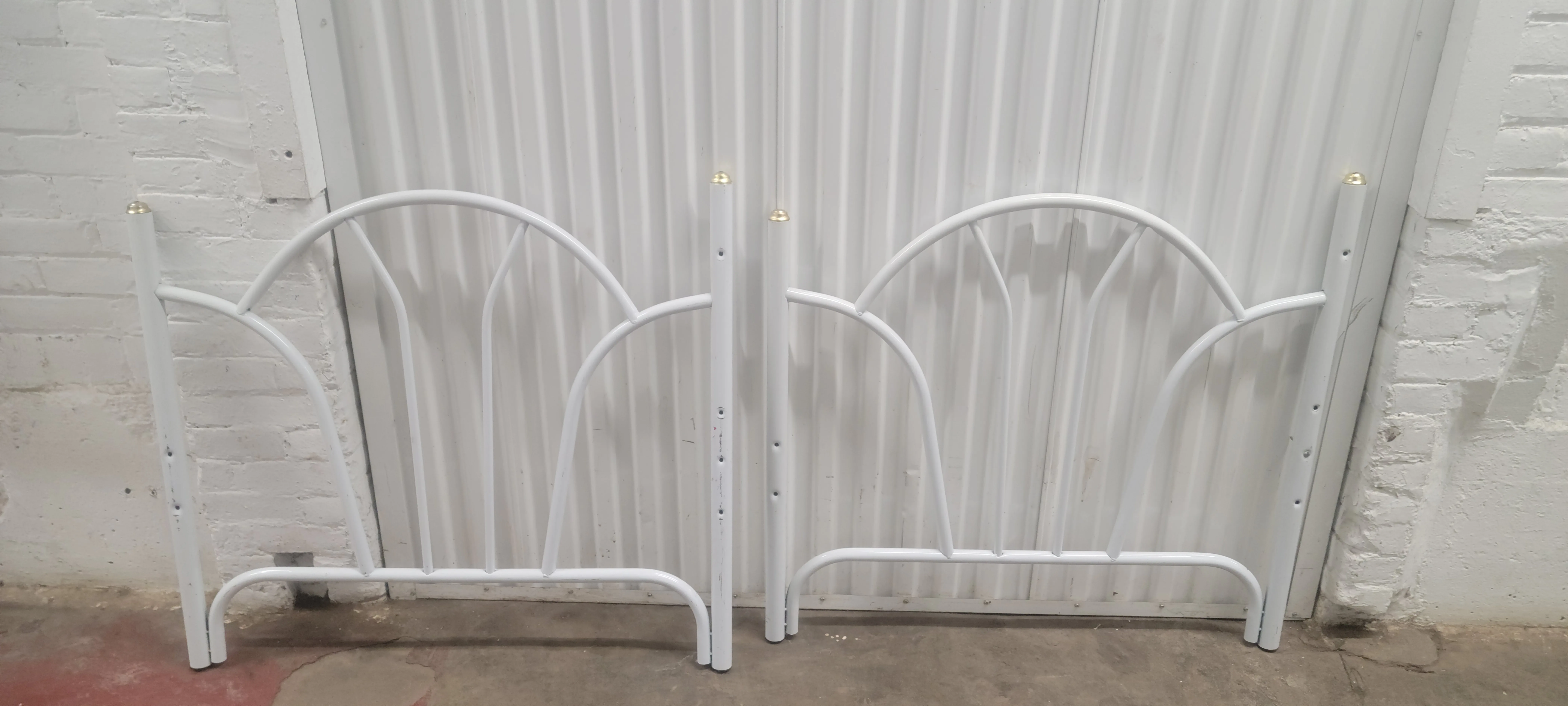 Day Bed Frame with double mattress image indicator(2)