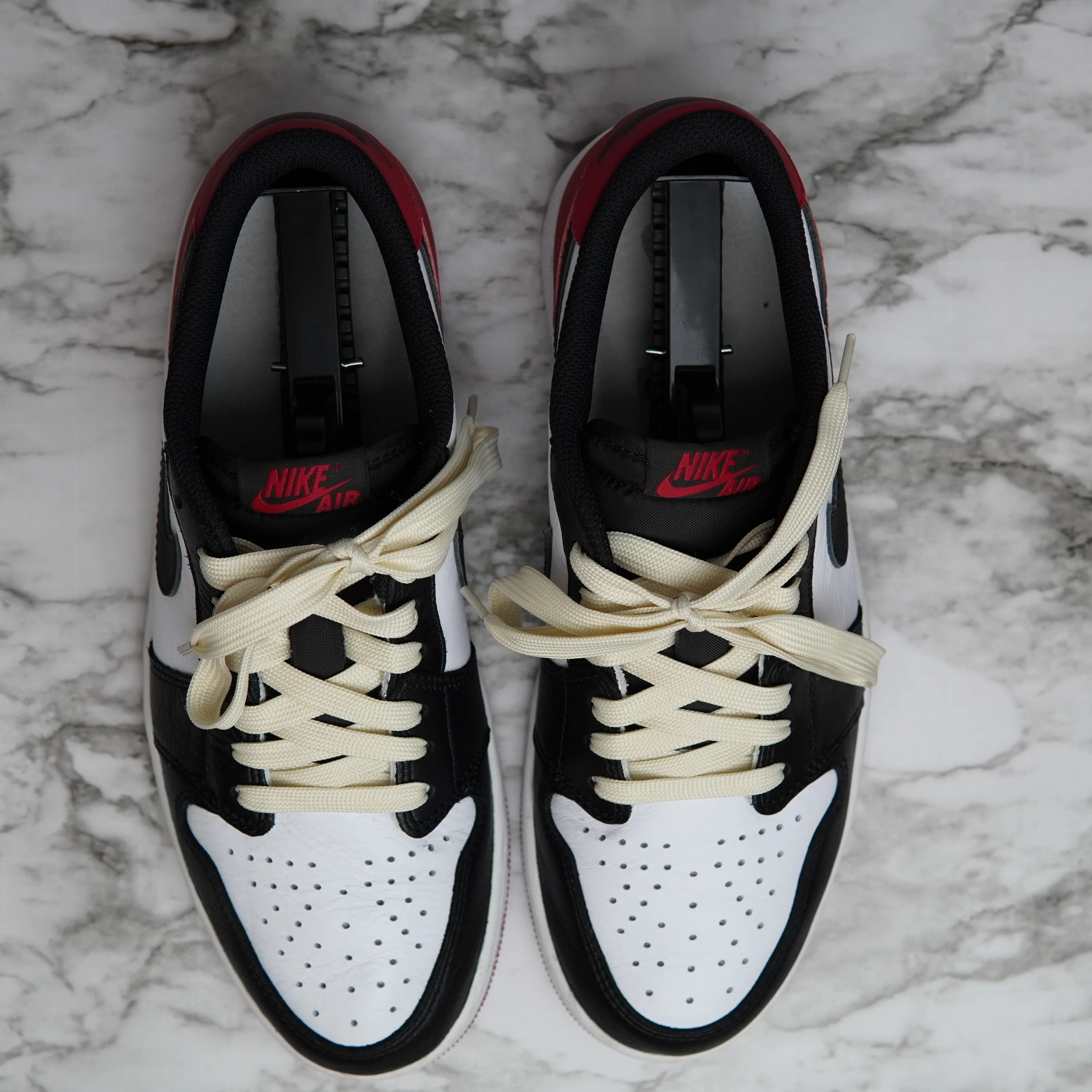 Air Jordan 1 Low 'Black Toe' image indicator(6)