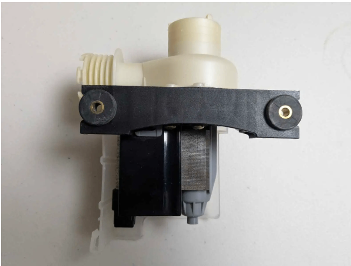 Washer Drain Pump (FREE - READ AD) - photo 2