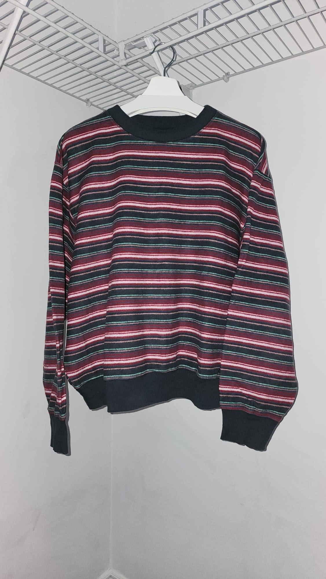 Urban Outfitters - Sweatshirt - Size XL (sizing in description)