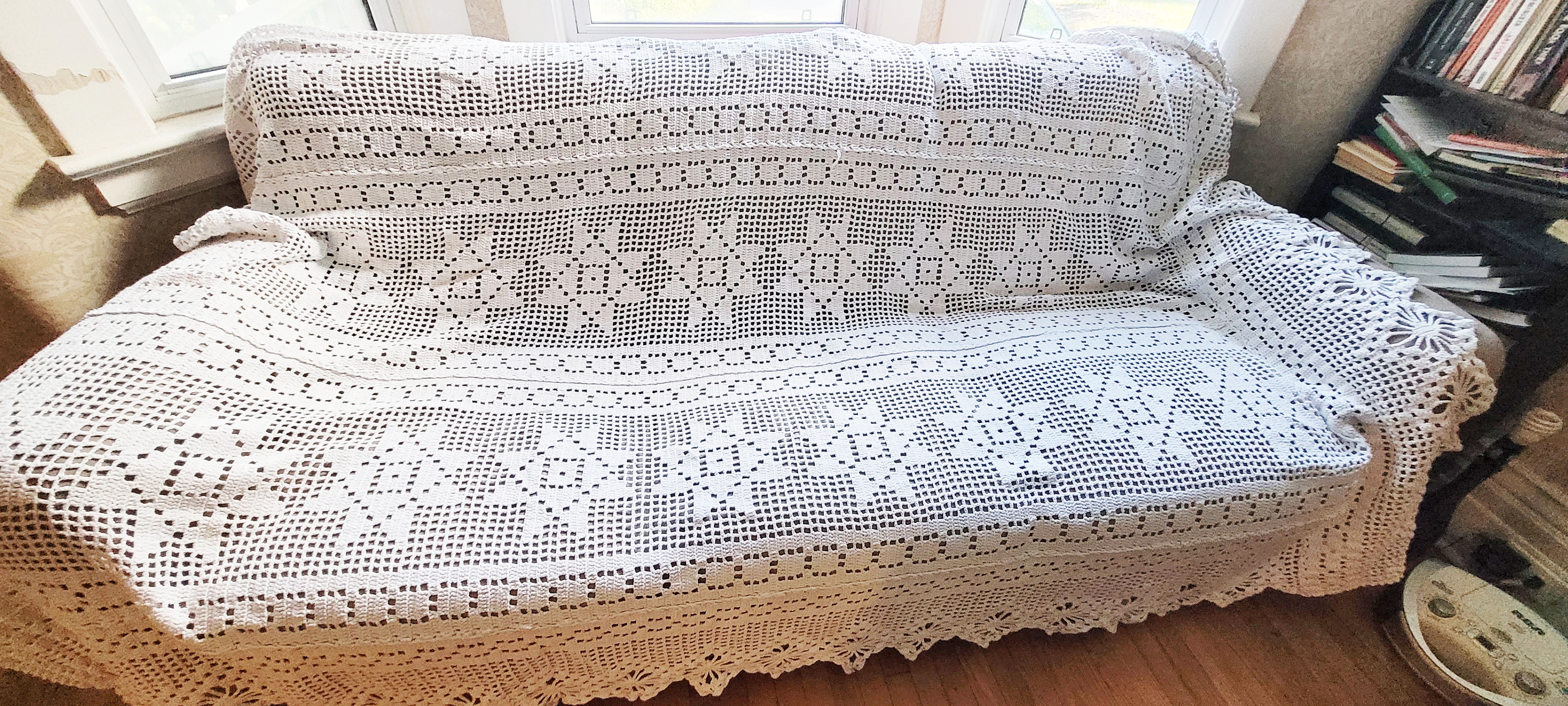 Handmade Crochet Bedspread - photo 2