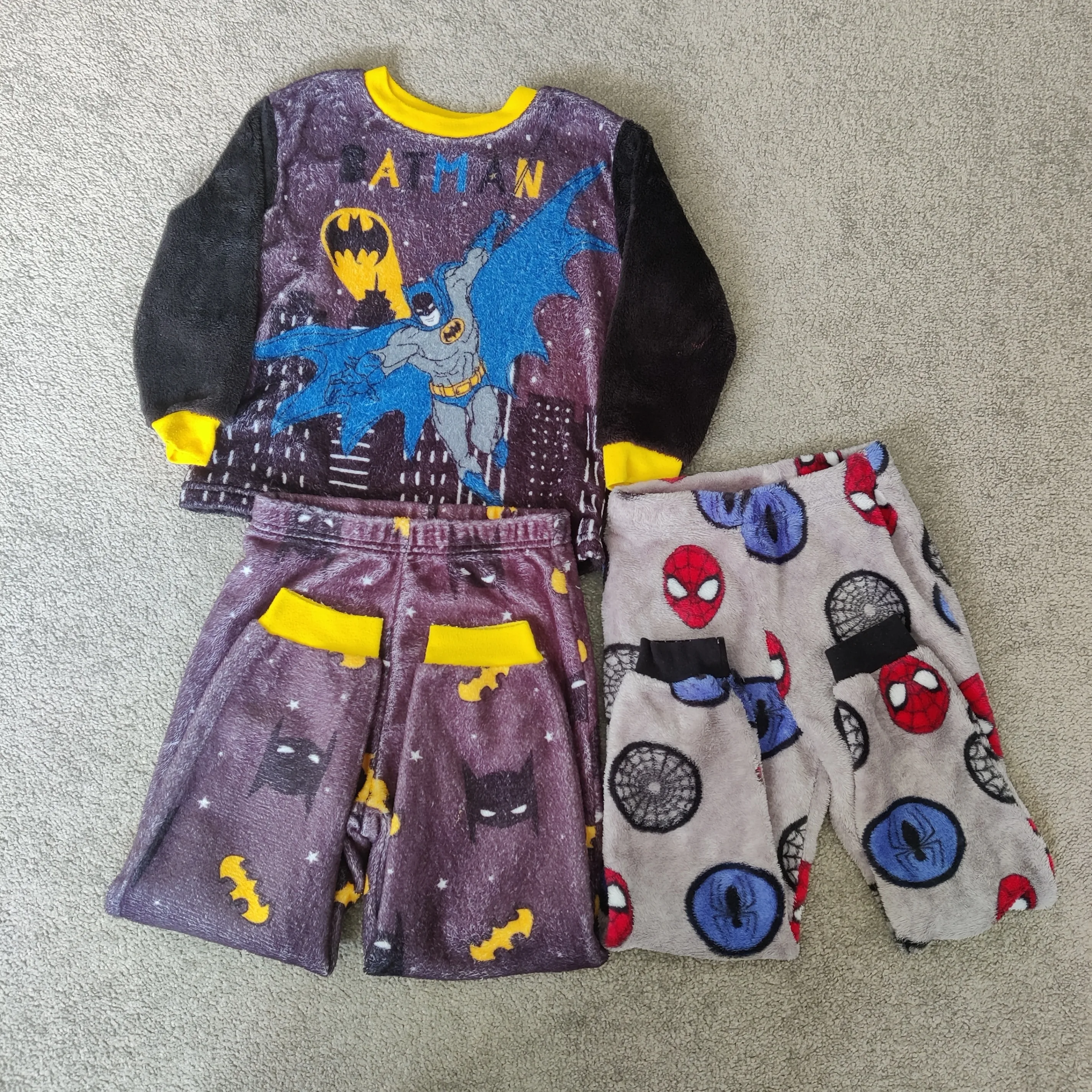 Batman & Spiderman Sherpa Loungewear PJ Set Size 5T thumbnail