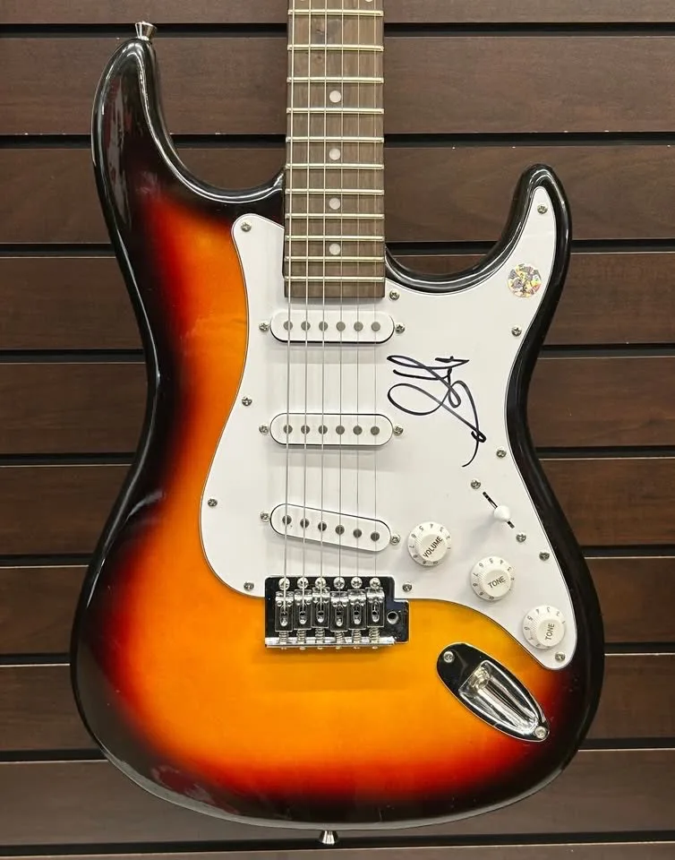 Aerosmith Guitar Signed By Steve Tyler thumbnail
