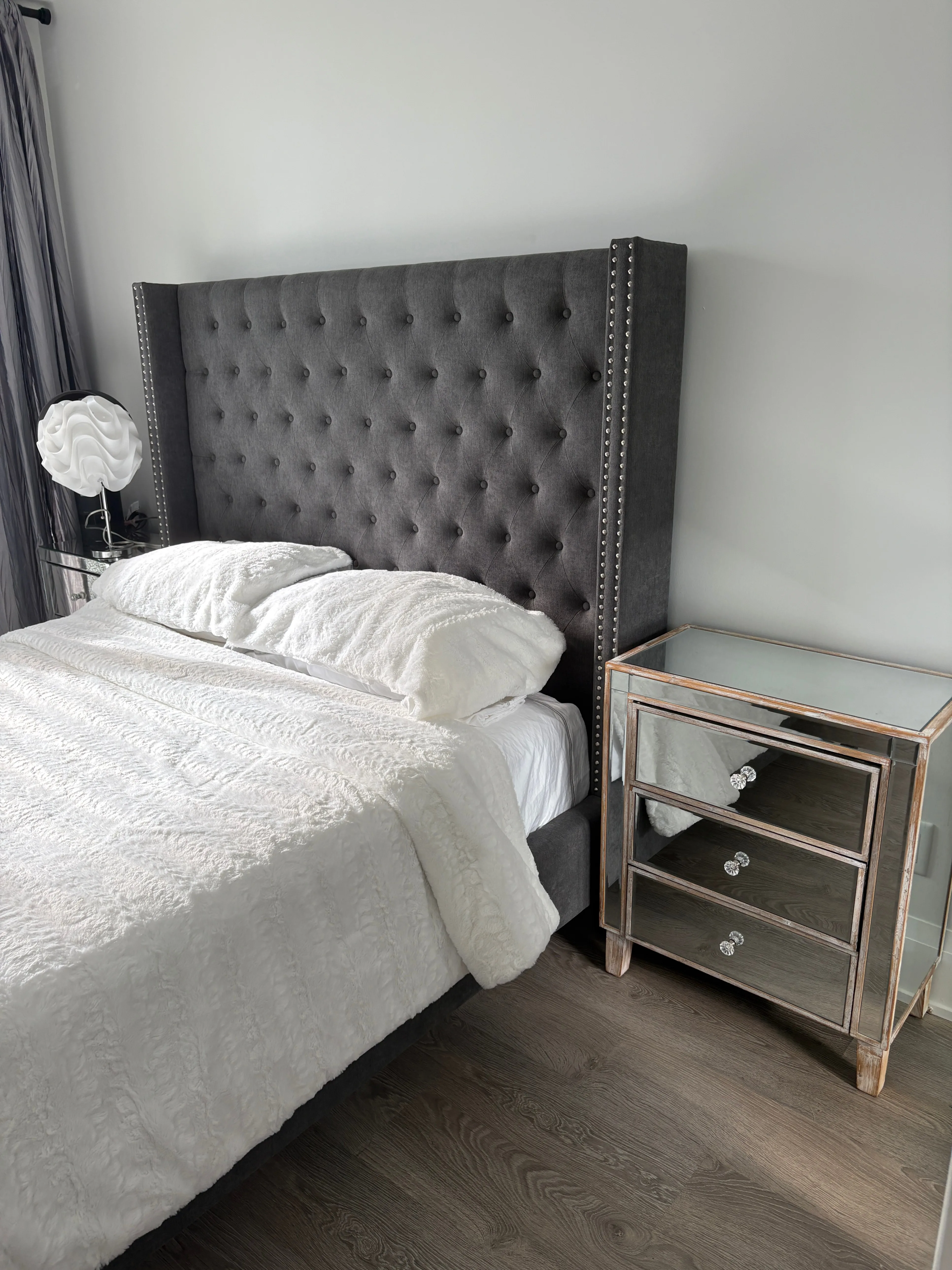 One Stunning Mirrored Night Table! Only $100! thumbnail