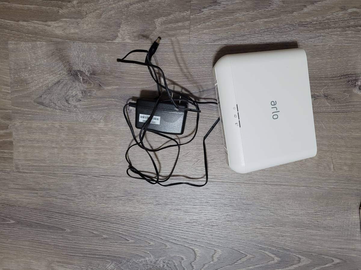 Arlo Camera, Doorbell and BaseStation- No monthly fee needed - photo 5