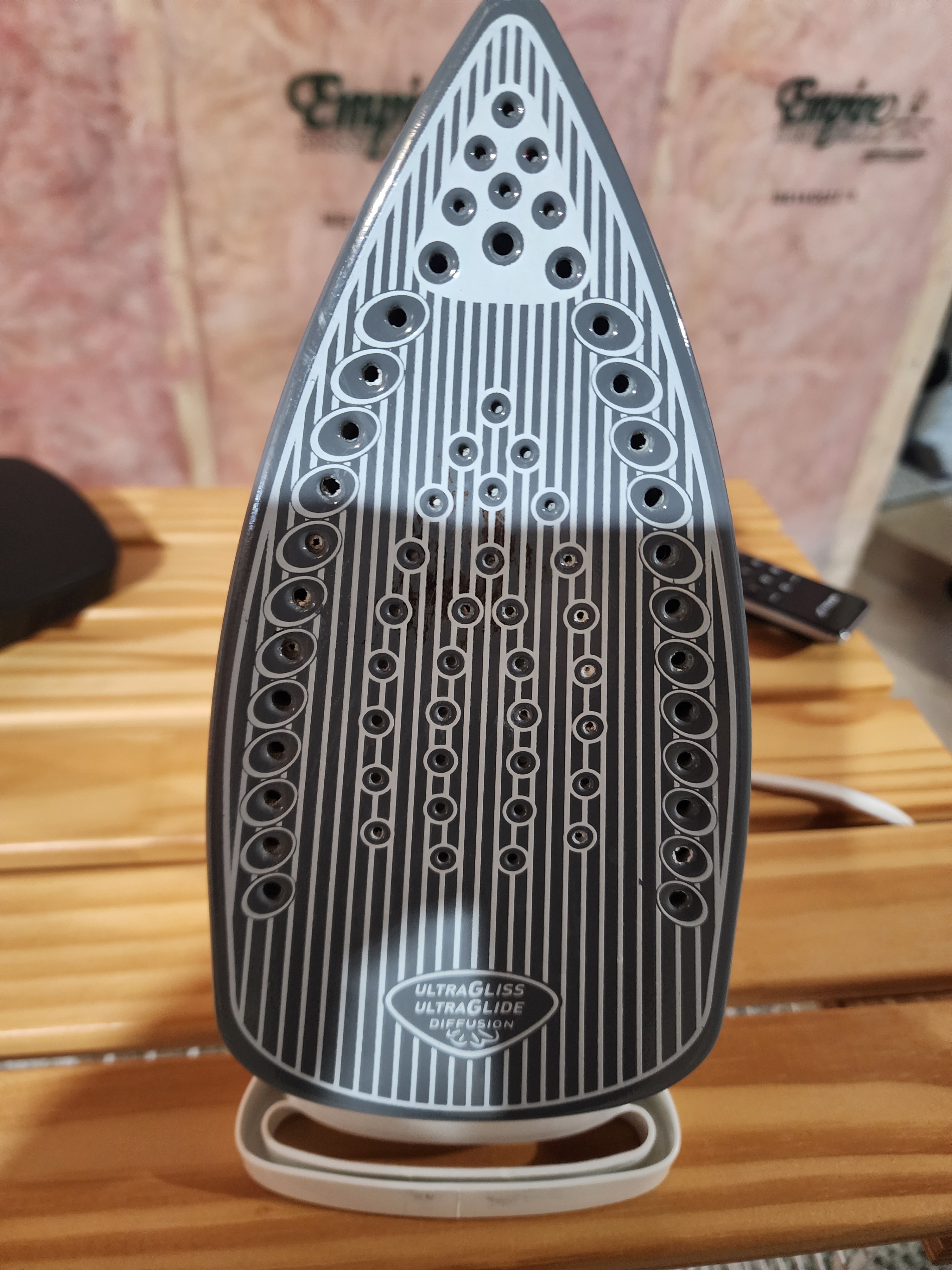 T-Fal Iron Ultraglide Diffusion