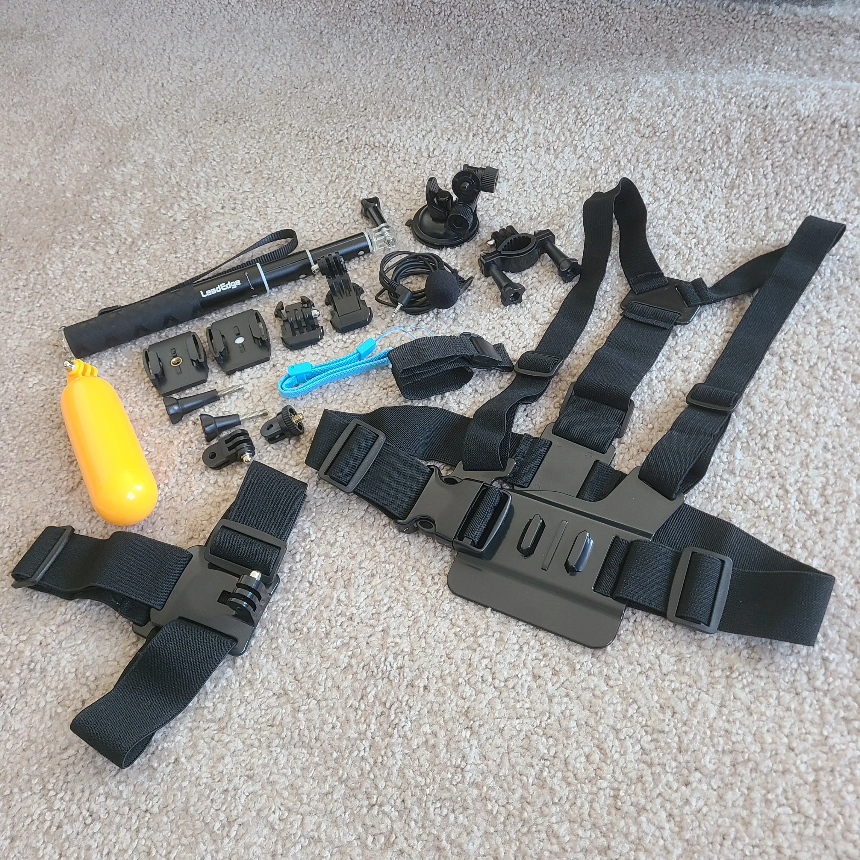 LeadEdge 4K Action Camera with full set of gears image indicator(9)