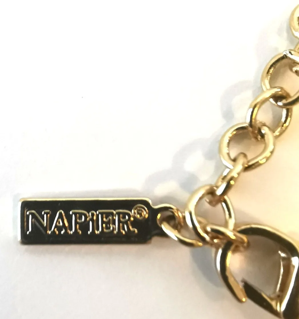 Napier Goldtone Necklace / Small Squares Linked Vintage image indicator(3)