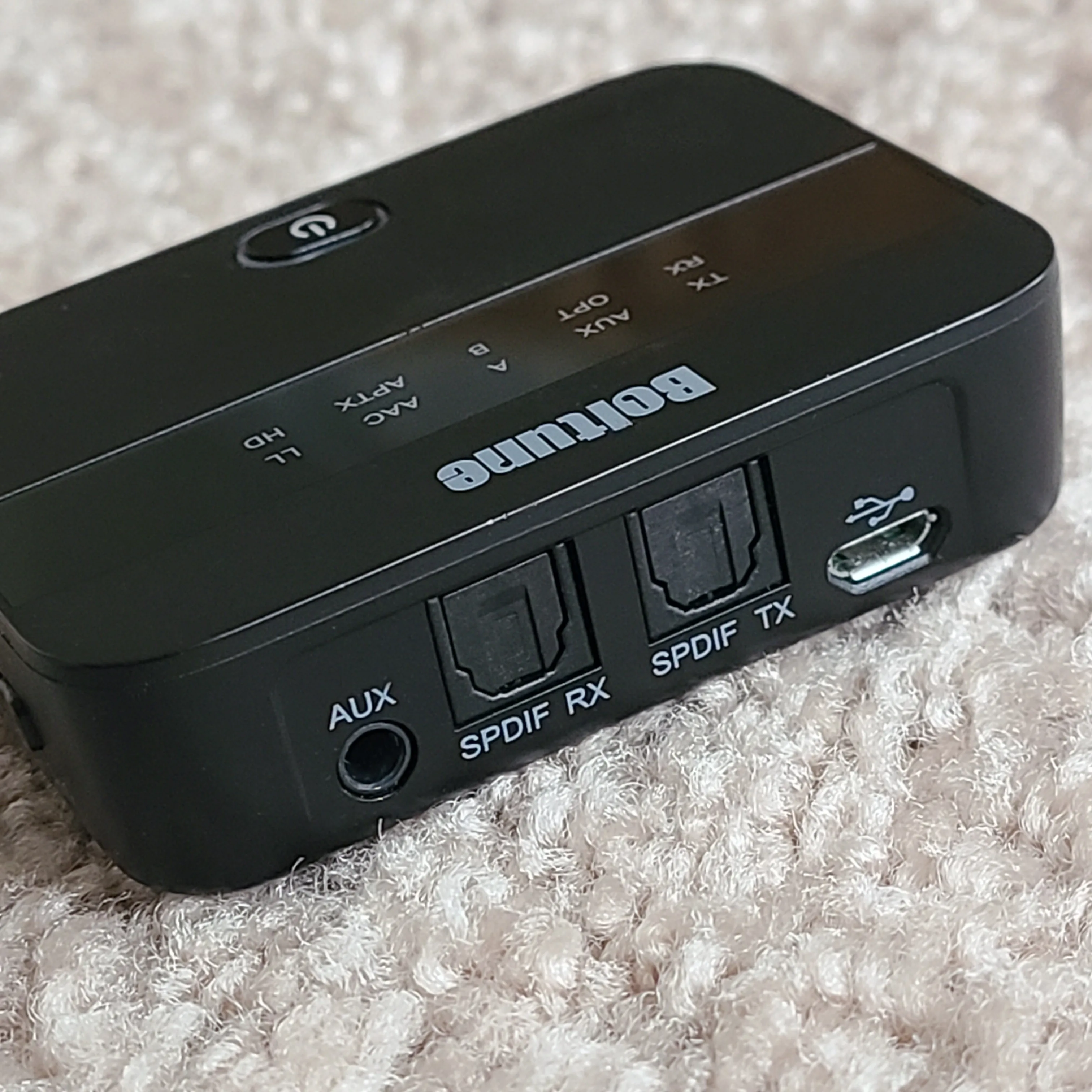 Bluetooth 5.0 Transmitter & Receiver Adapter 2-in-1 image indicator(4)