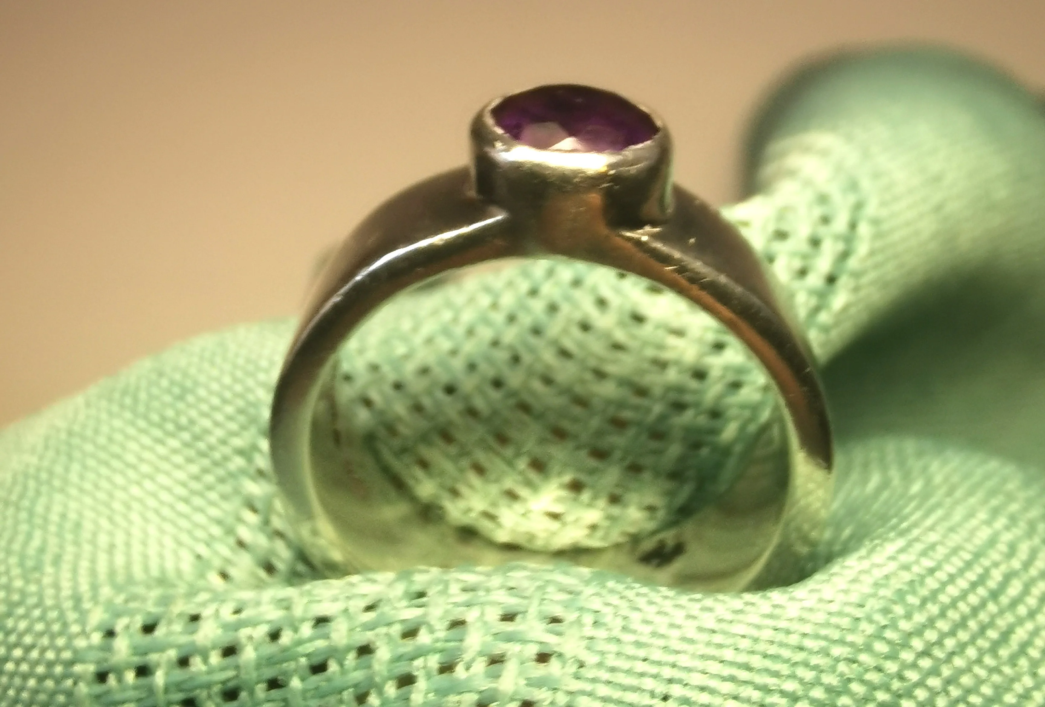 Silver Ring Purple Gemstone Size 7-  925 Solid Silver Band image indicator(2)