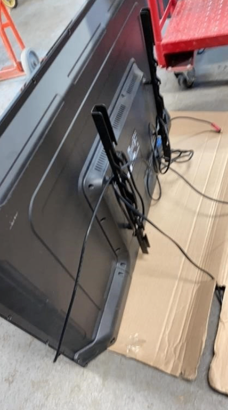 BOLVA TV 49" 4K ULTRA HD - photo 2